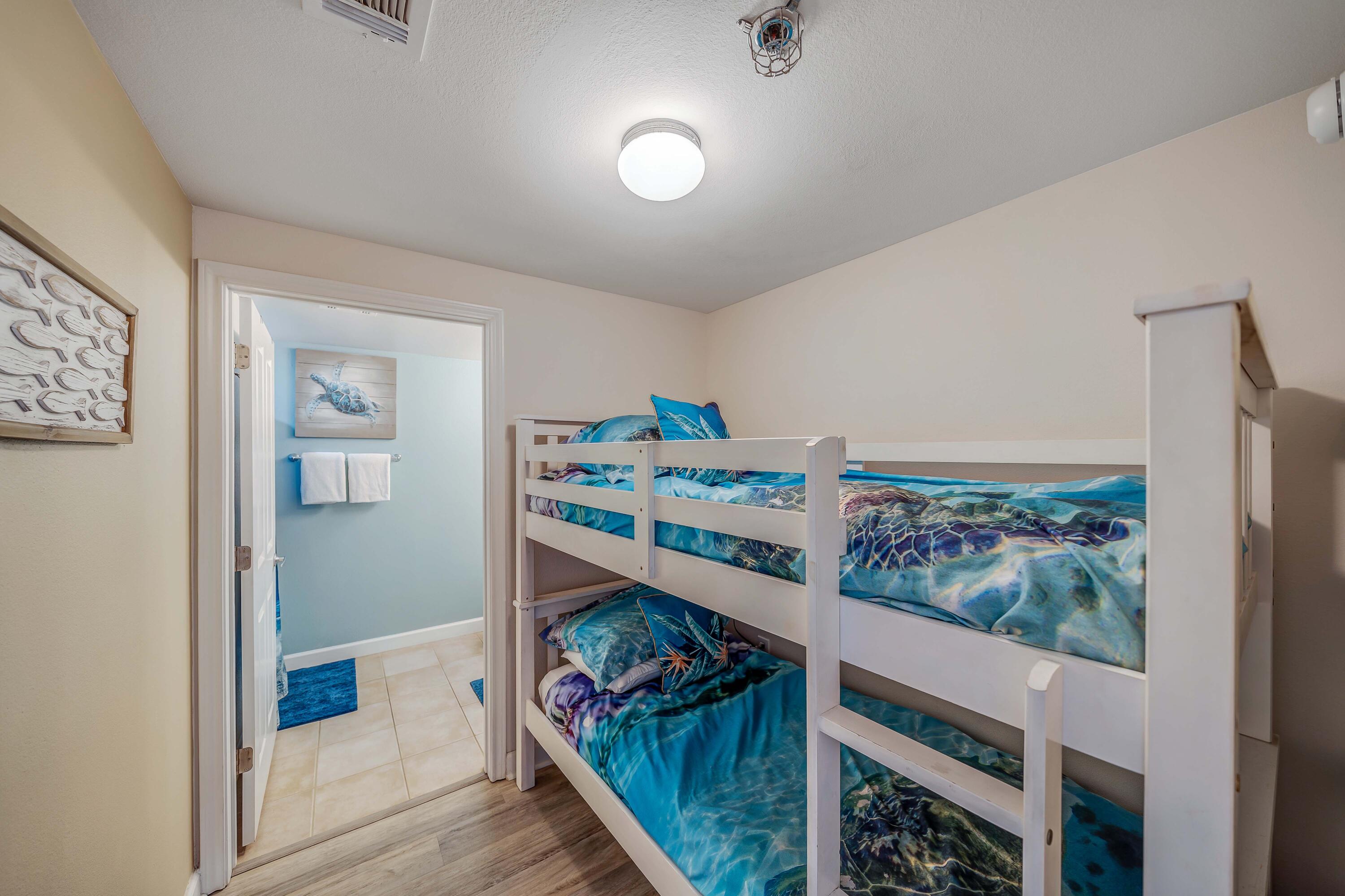 SHORES OF PANAMA II - Residential