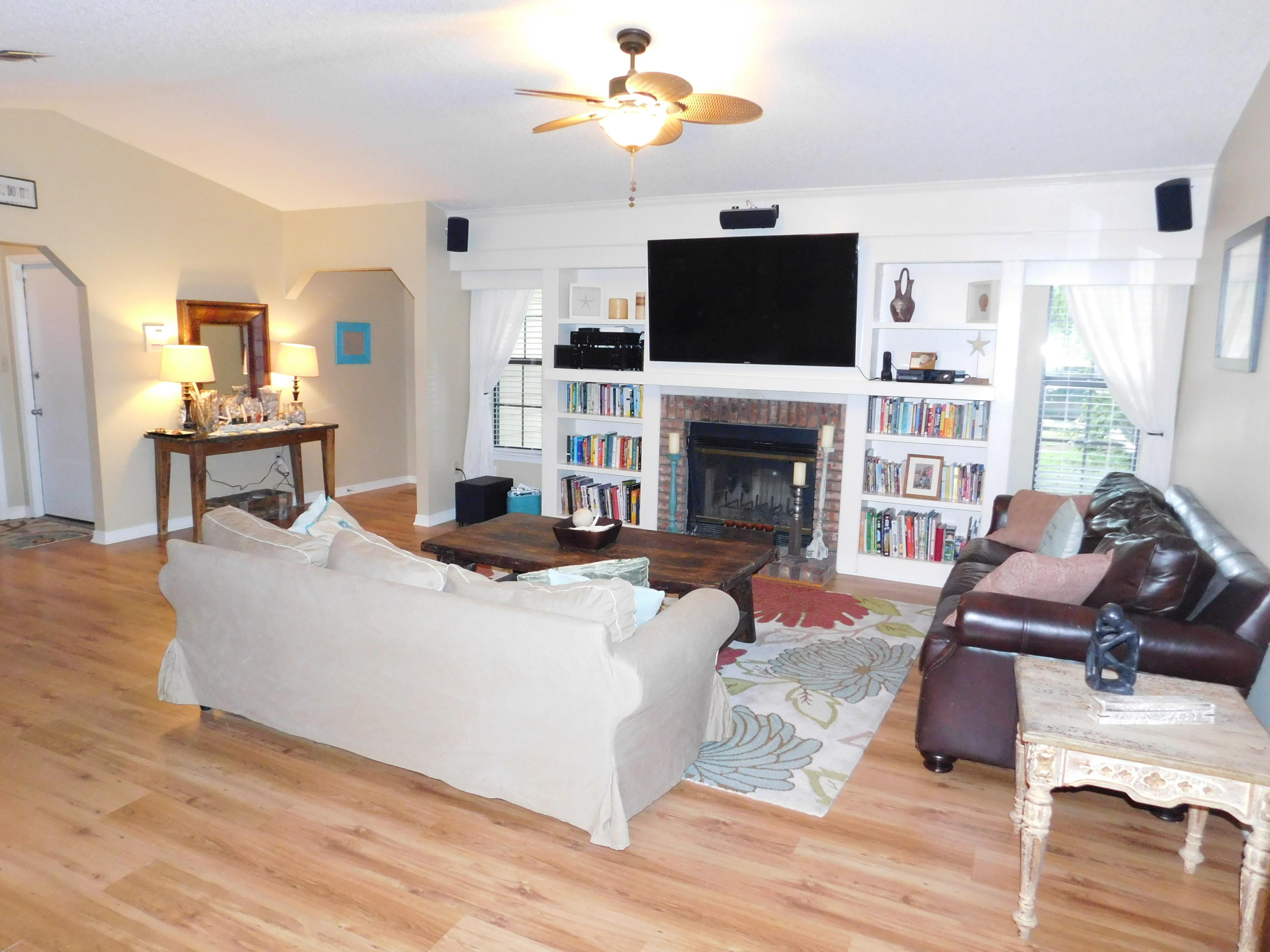 CREEKSIDE 4 - Residential