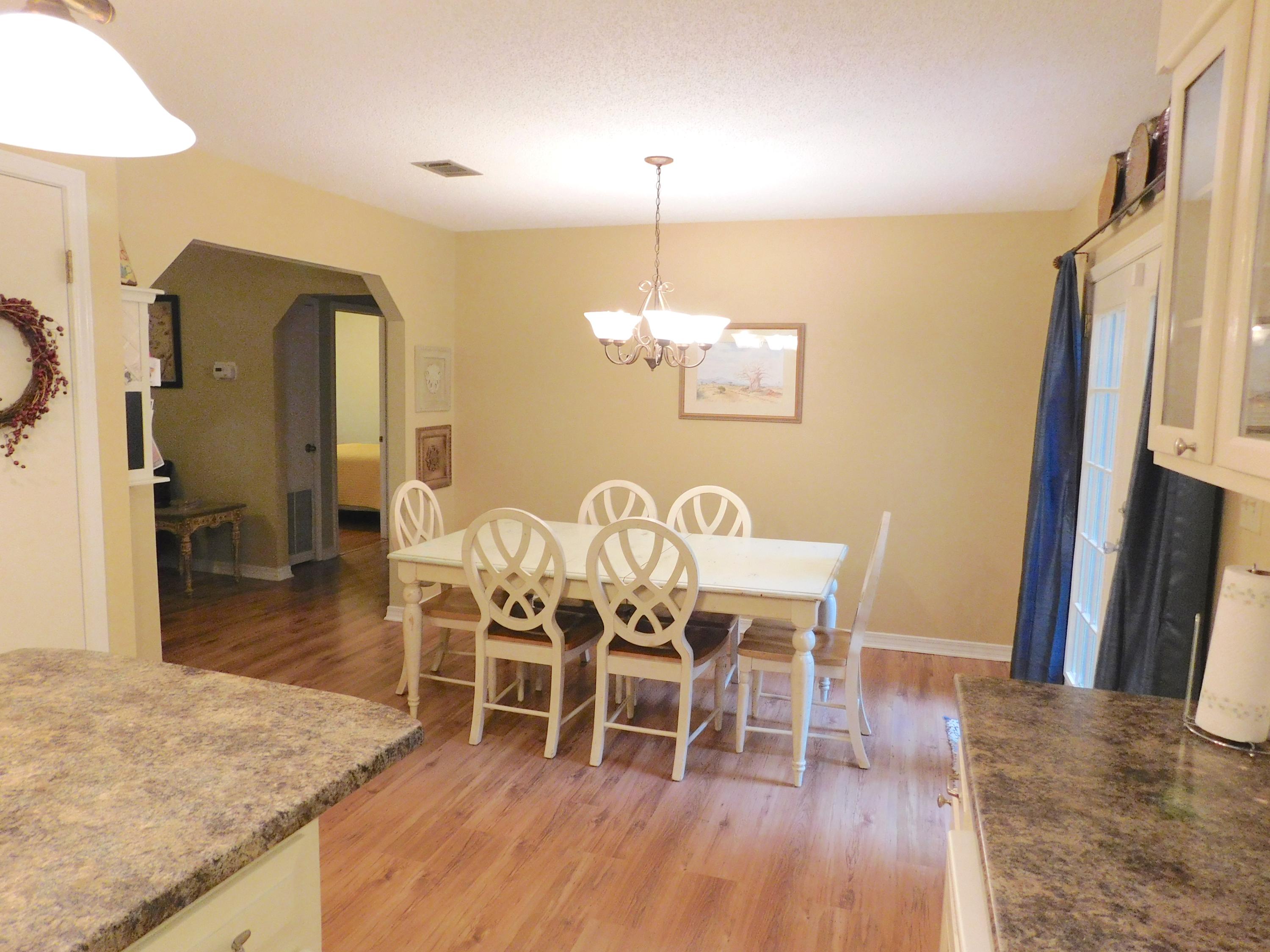 CREEKSIDE 4 - Residential