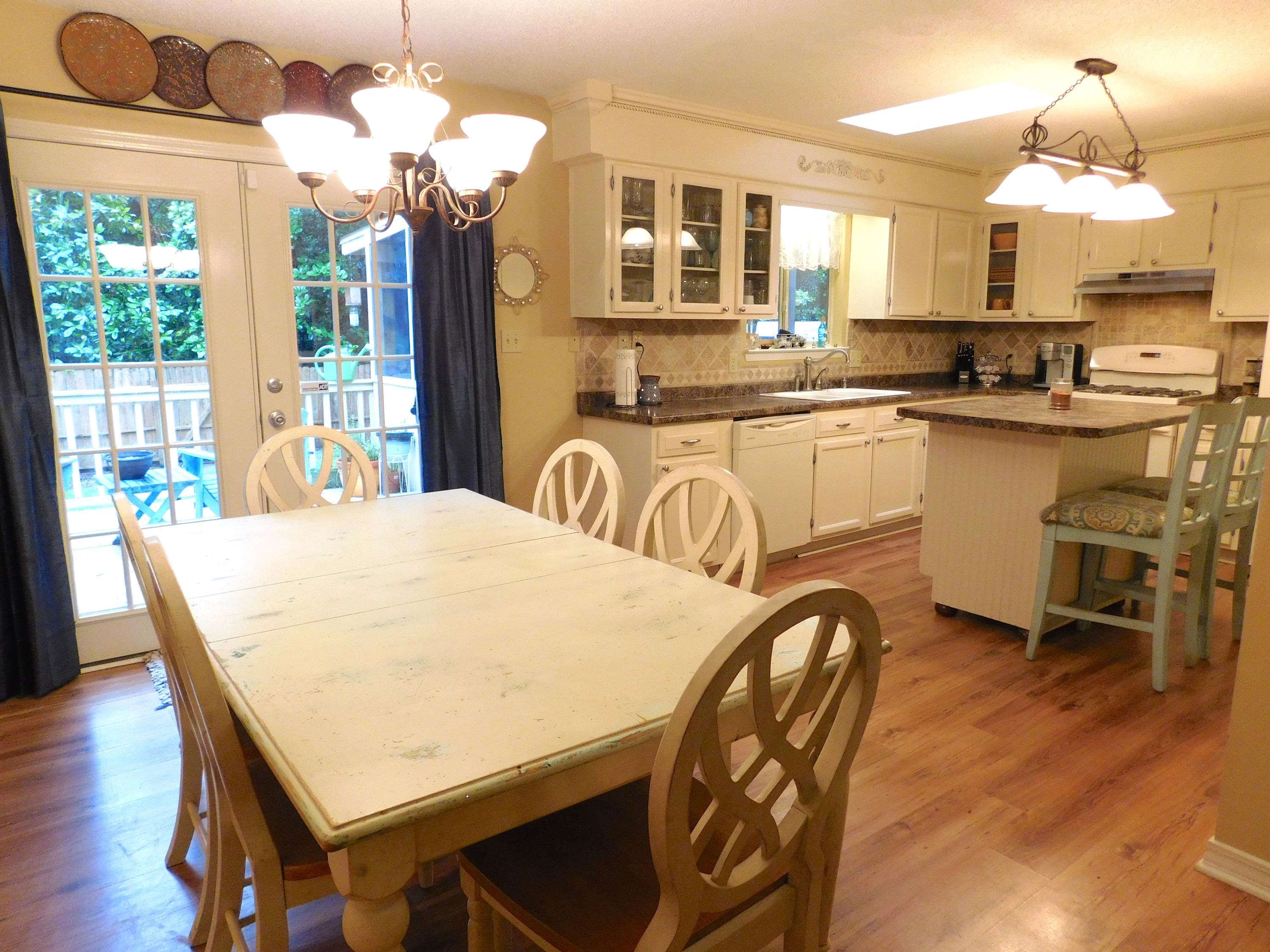 CREEKSIDE 4 - Residential