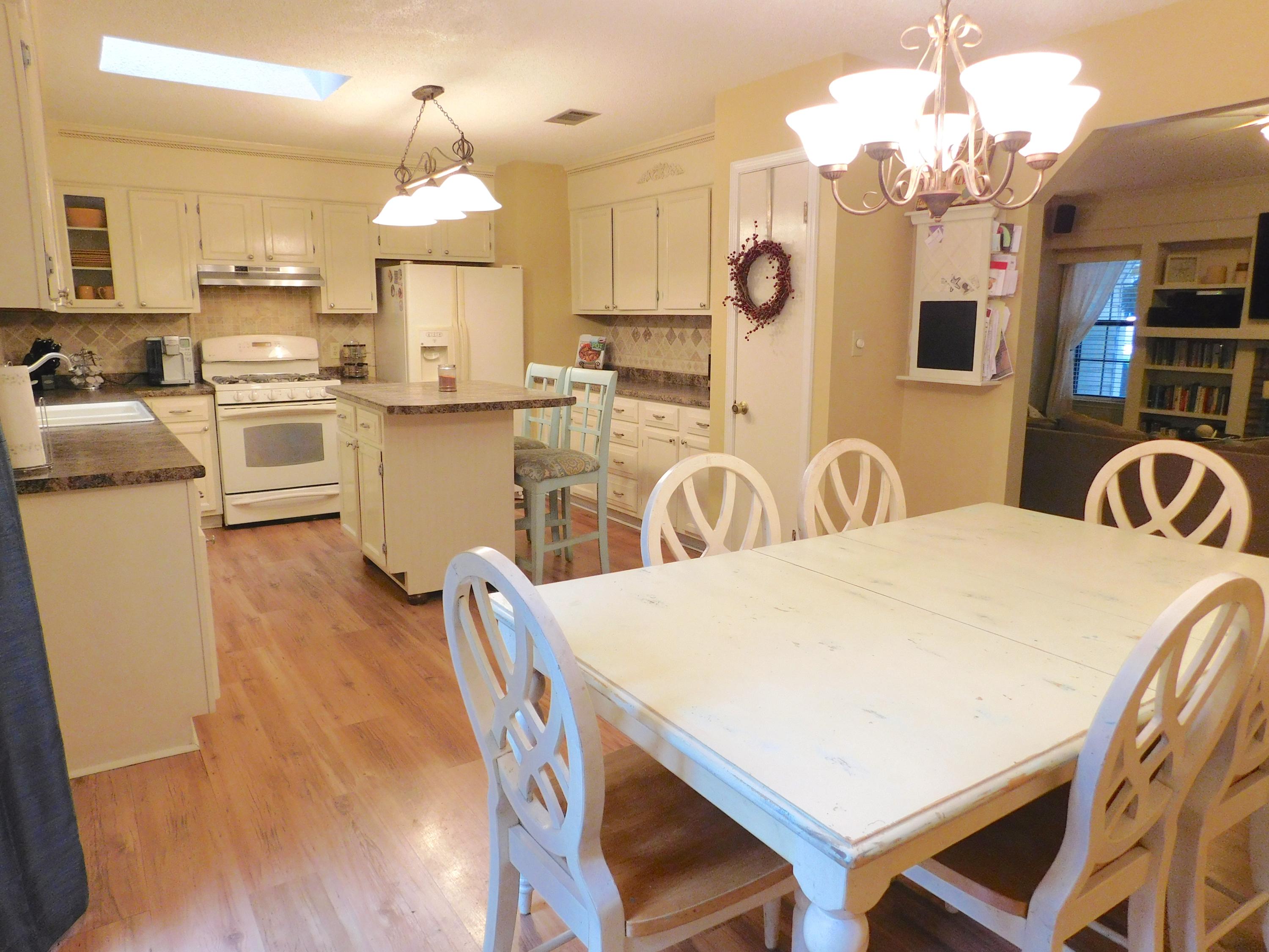 CREEKSIDE 4 - Residential