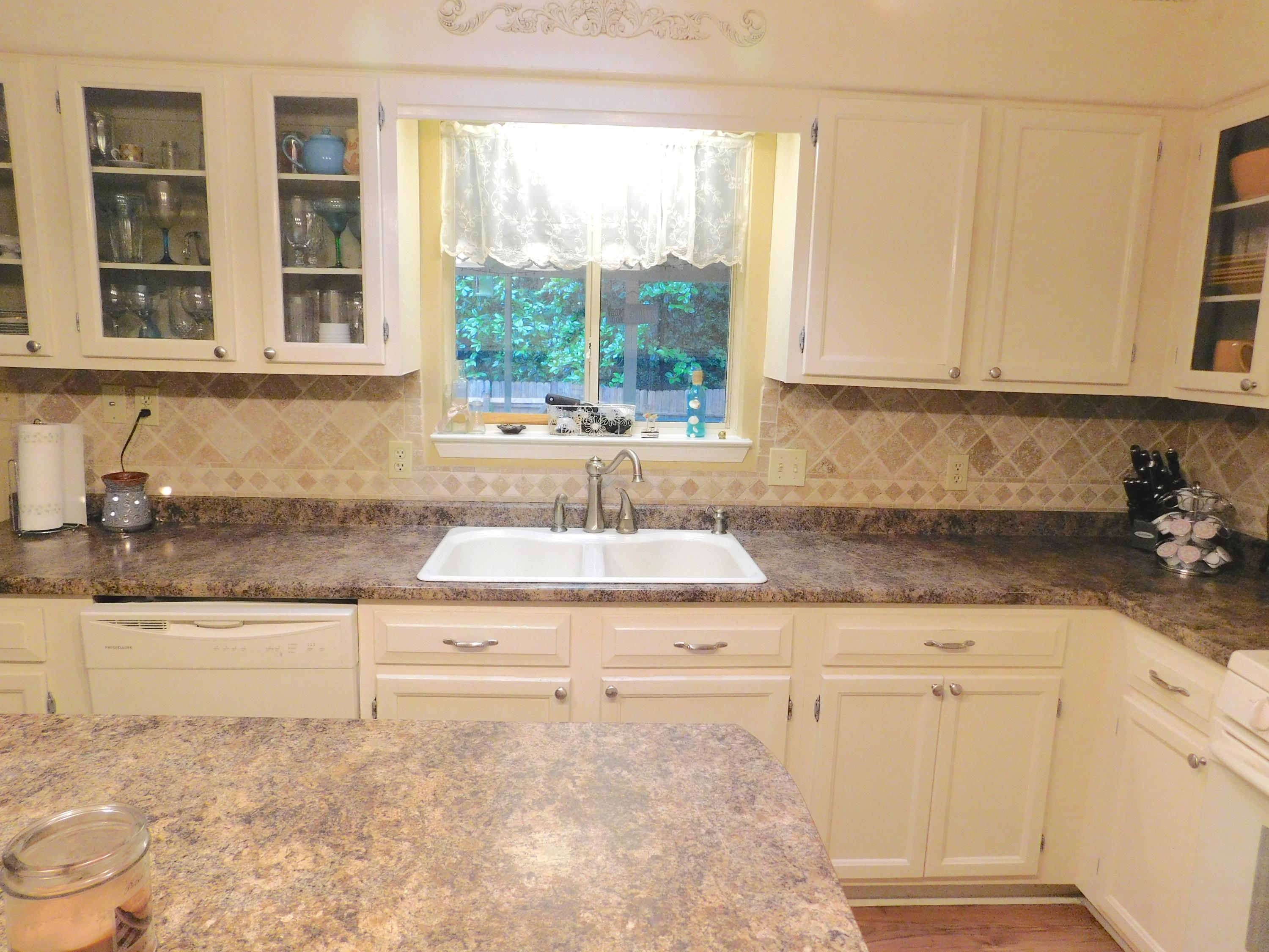 CREEKSIDE 4 - Residential