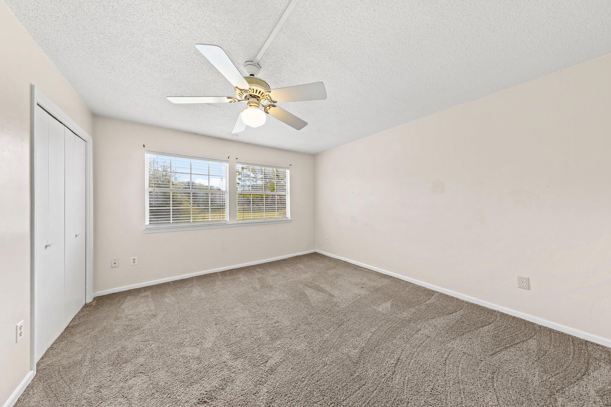 PORT DIXIE - Residential Lease