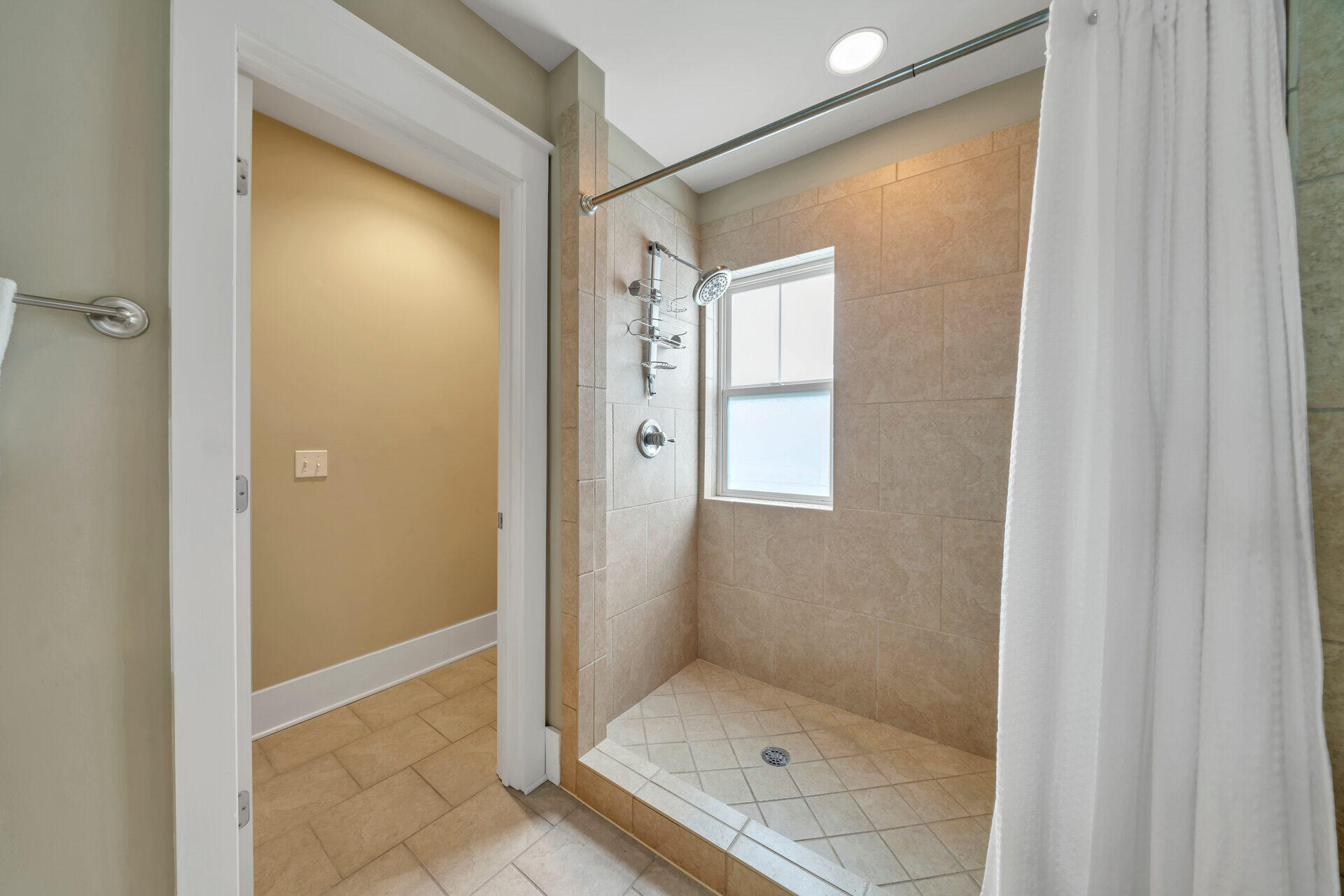 SANTA ROSA GOLF VILLAS - Residential