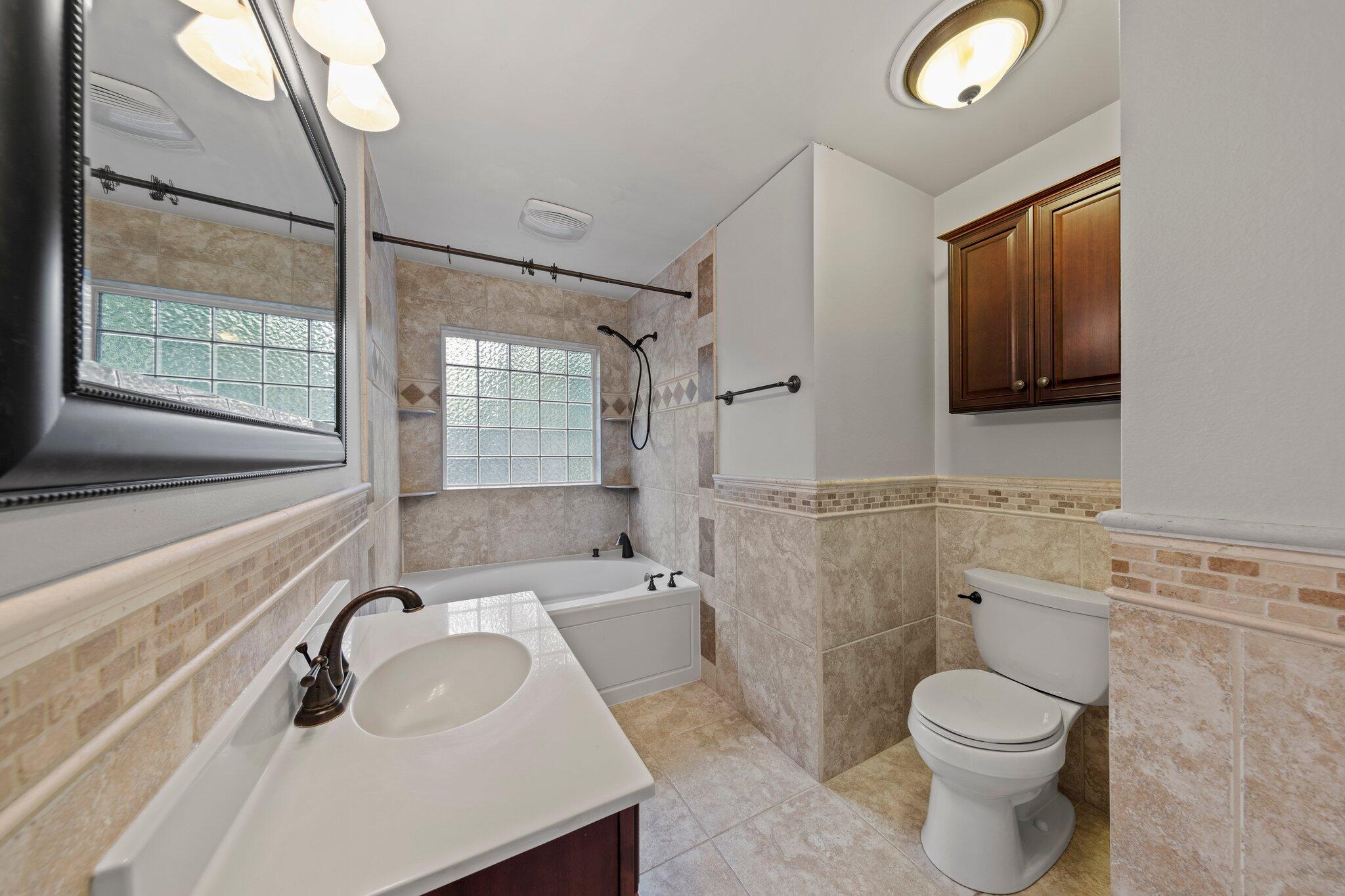 TOWER ACRES - Residential Lease