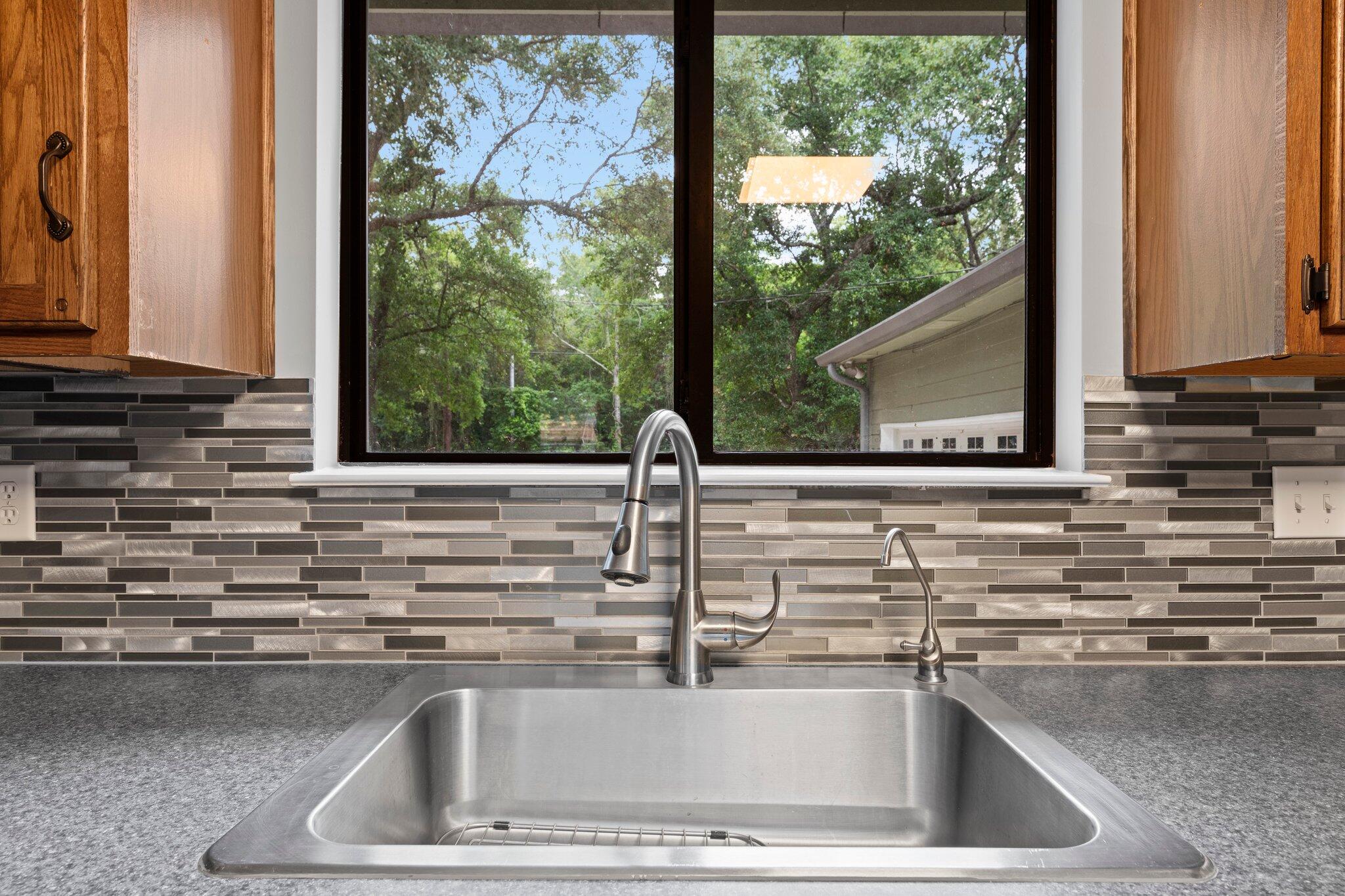 TOWER ACRES - Residential Lease