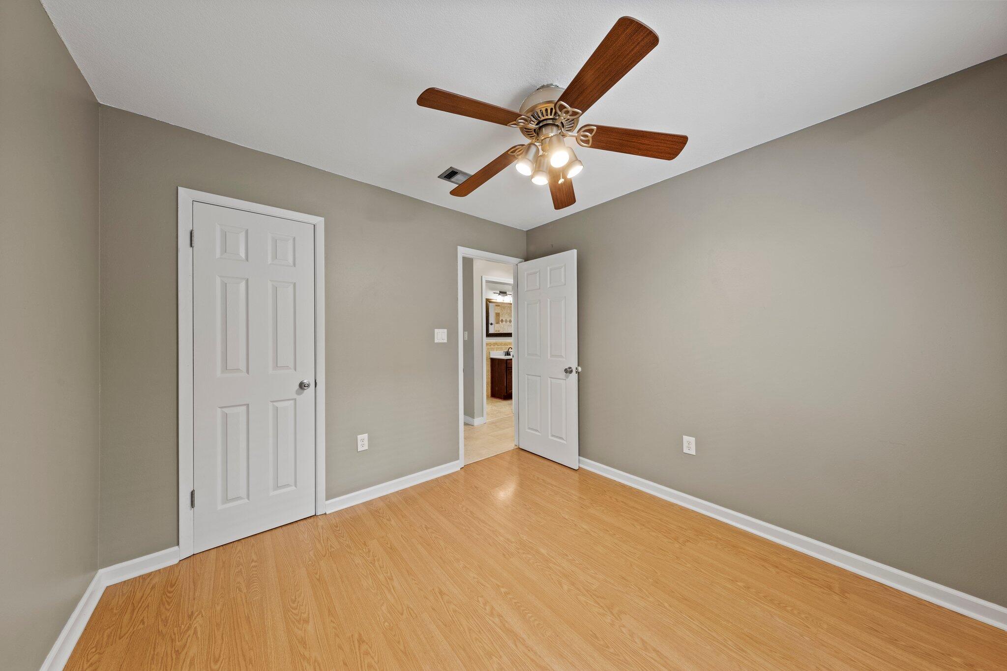 TOWER ACRES - Residential Lease