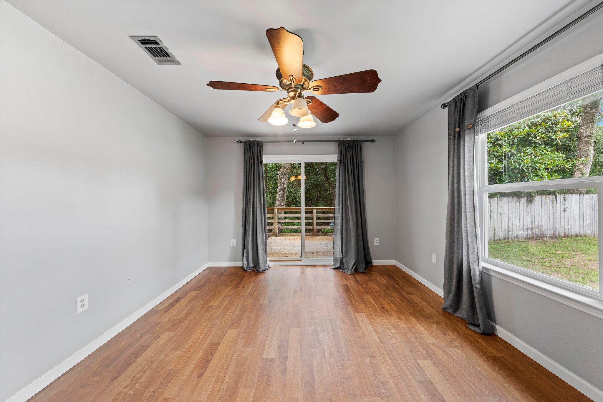 TOWER ACRES - Residential Lease