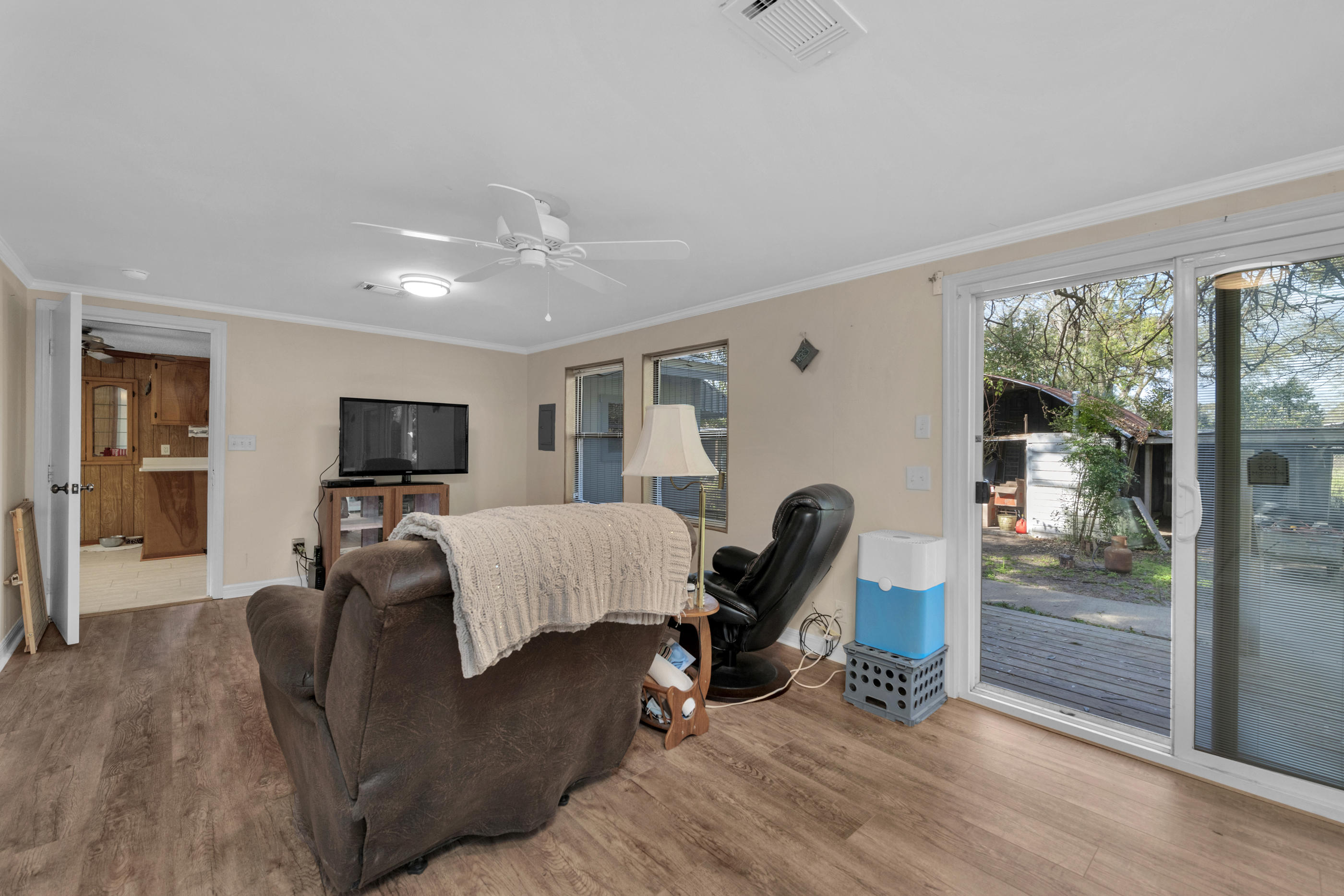 EAST WRIGHT - Residential