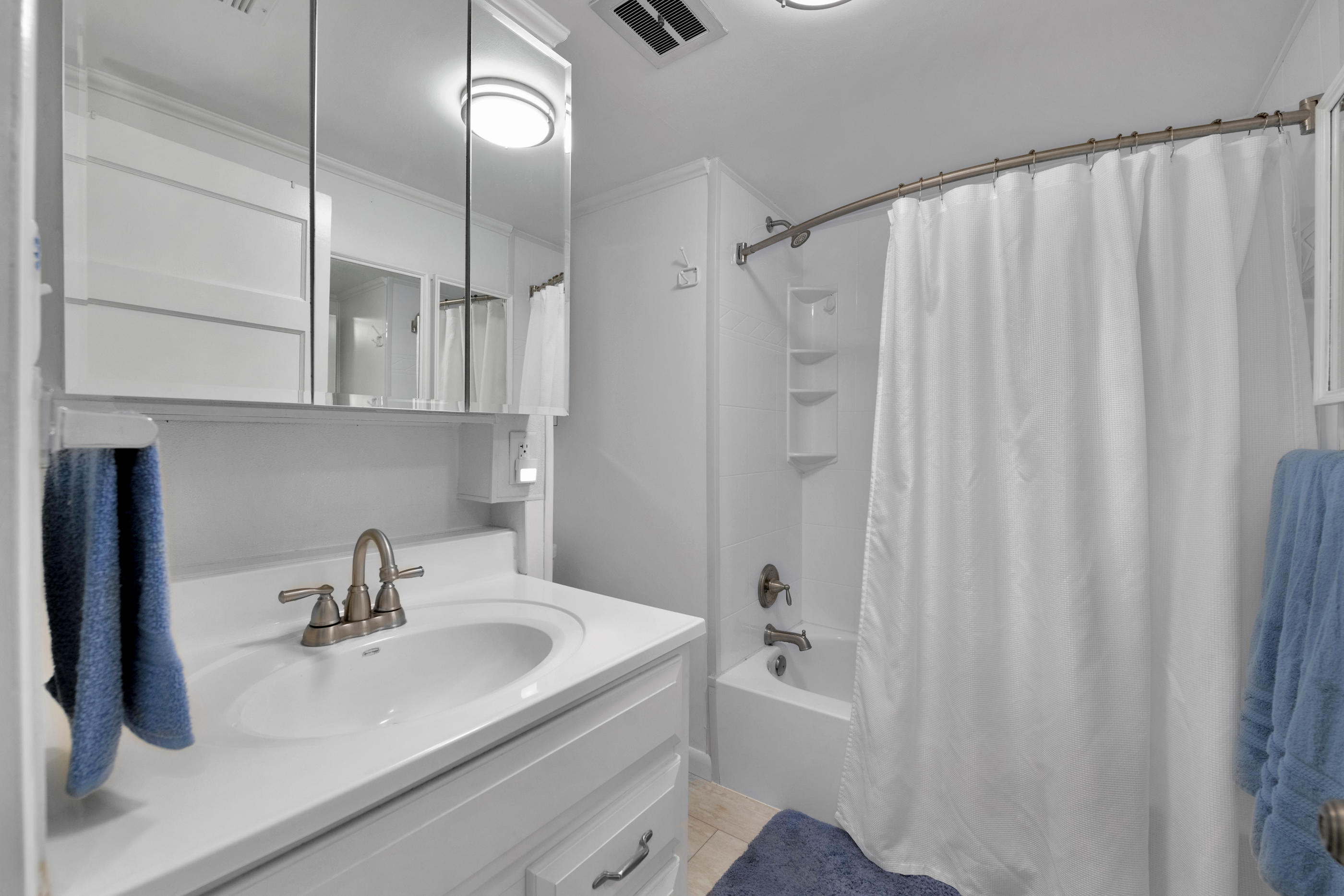 EAST WRIGHT - Residential