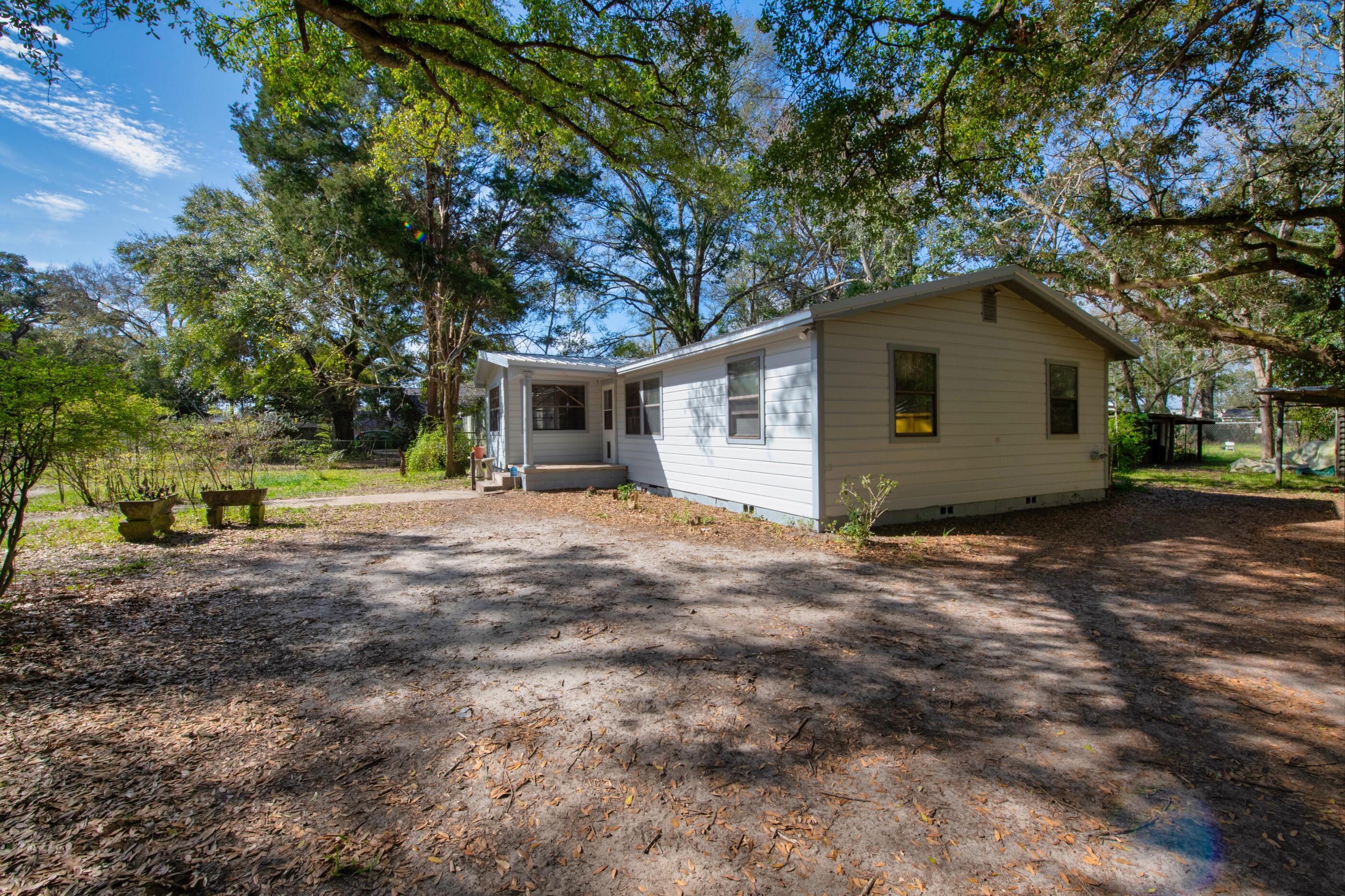 EAST WRIGHT - Residential