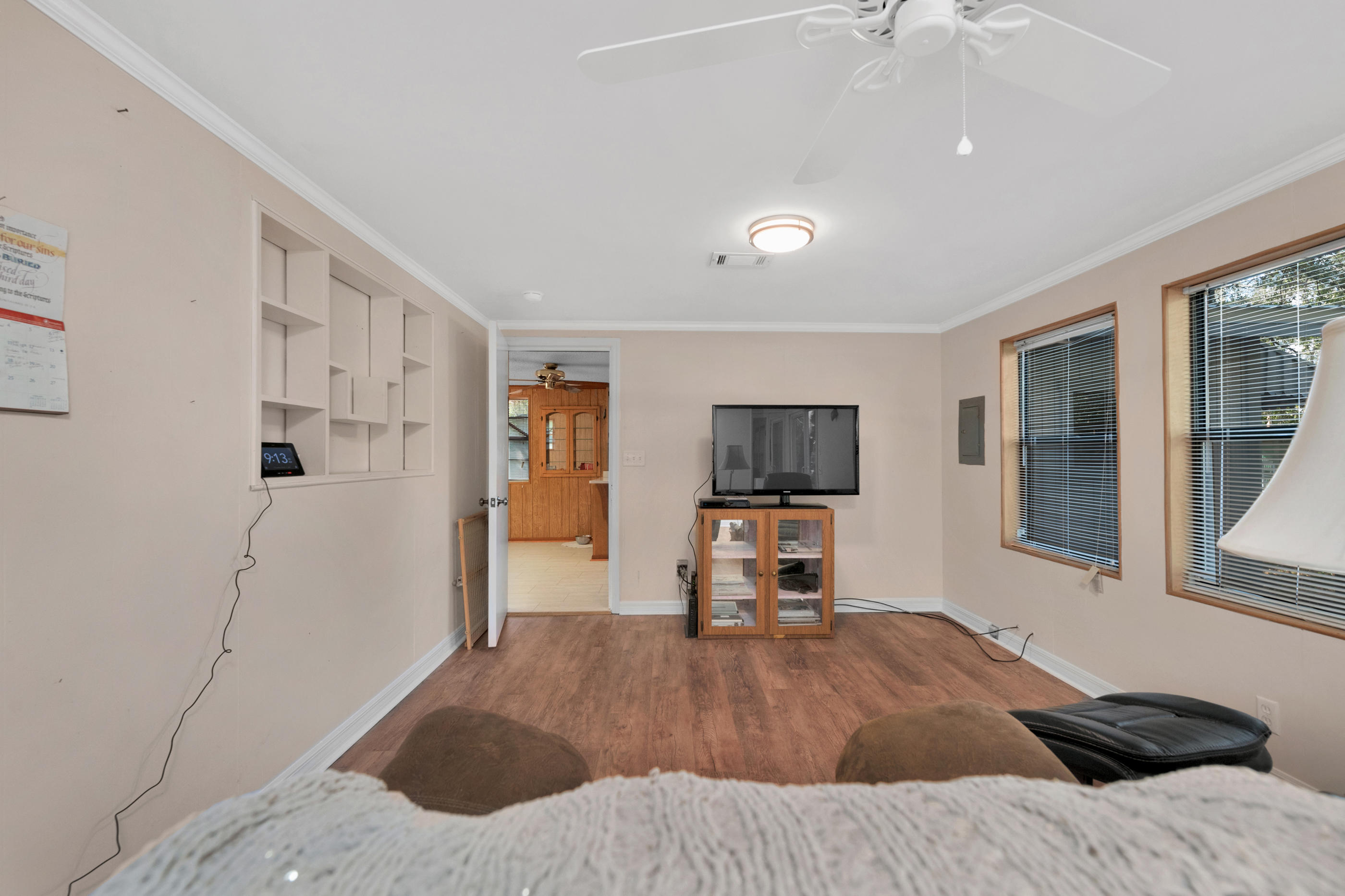 EAST WRIGHT - Residential