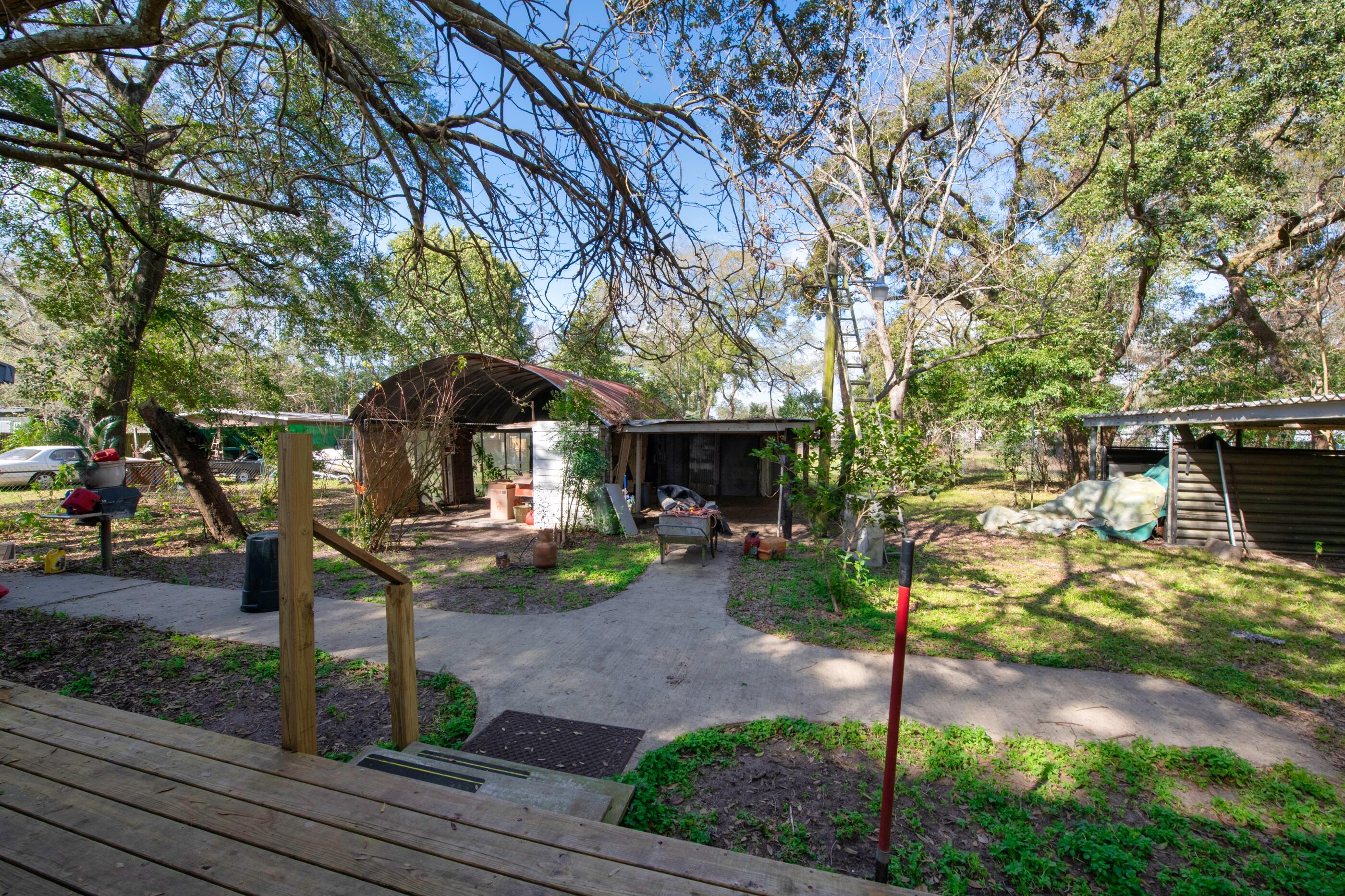 EAST WRIGHT - Residential