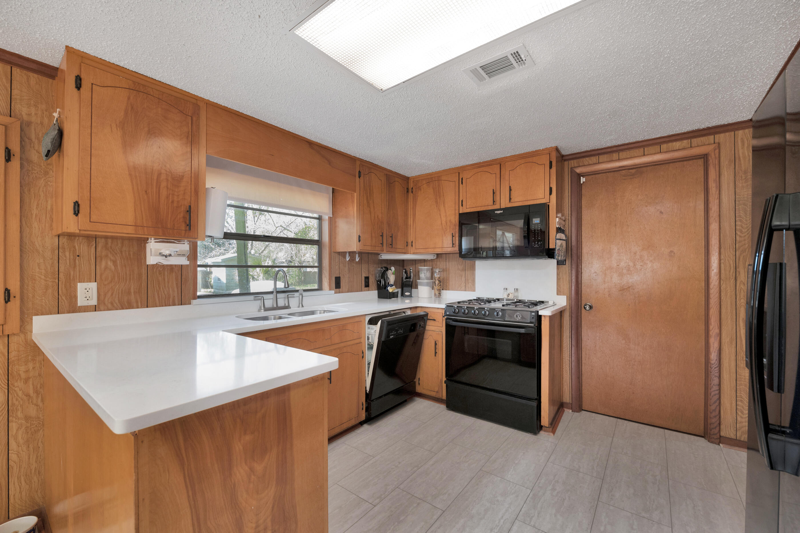 EAST WRIGHT - Residential