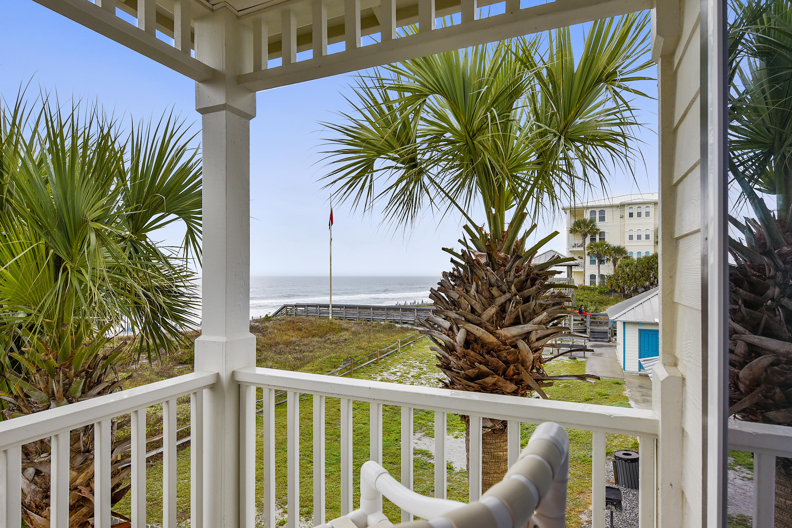 SUNRISE BEACH - Residential