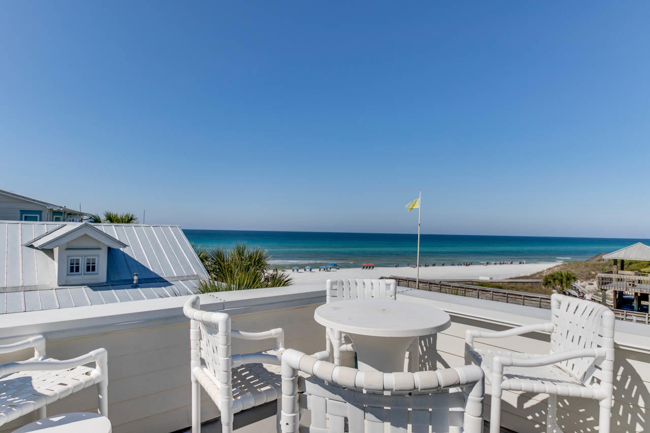 SUNRISE BEACH - Residential