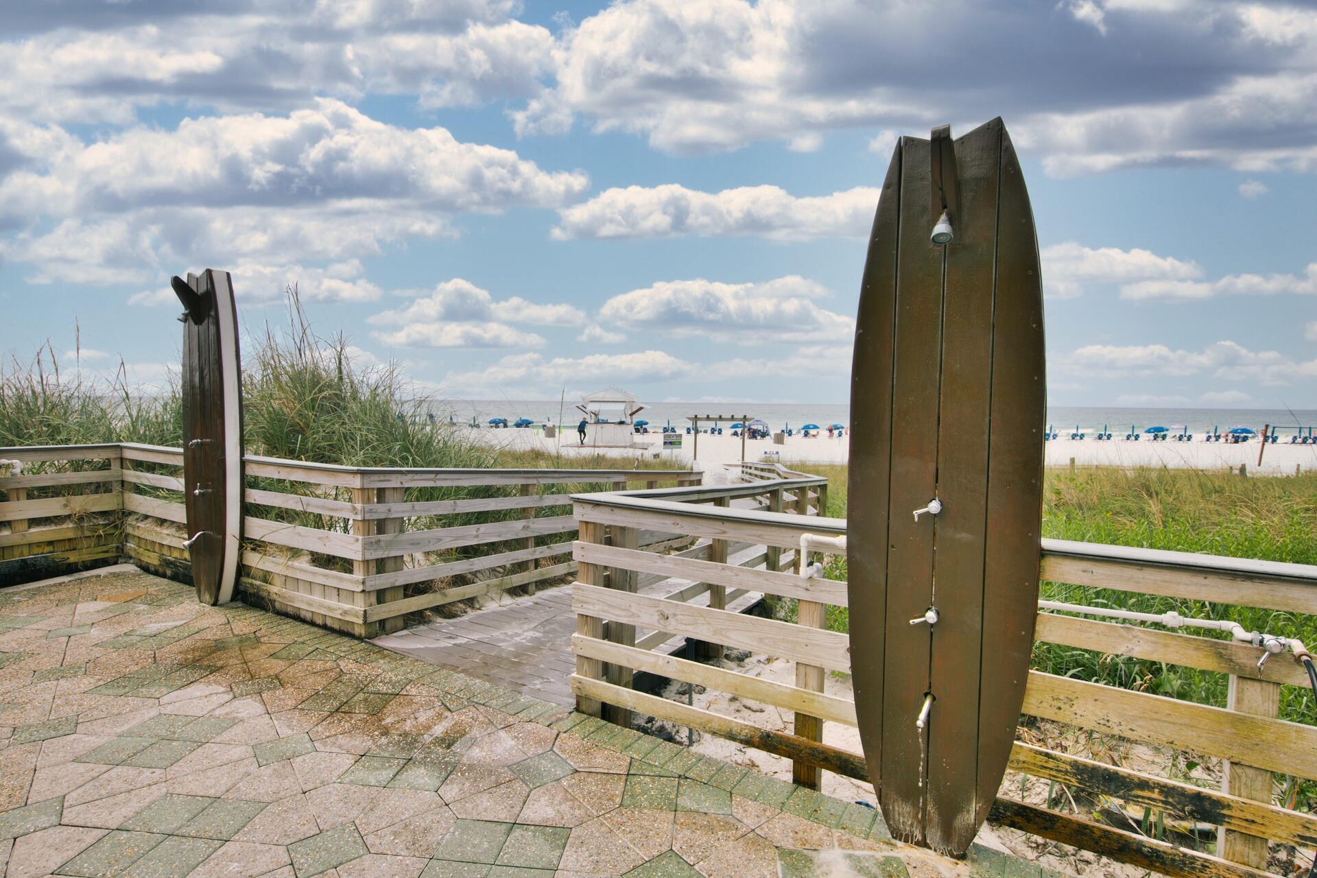 EDGEWATER GOLF VILLAS IV - Residential