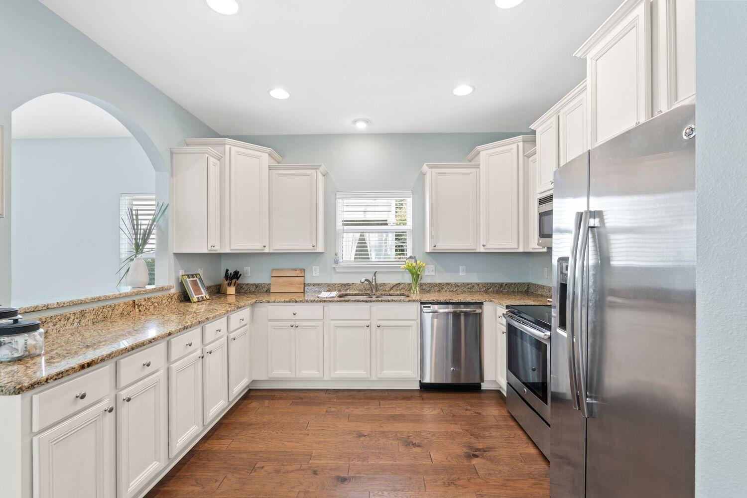 Mosaic Oaks - Residential