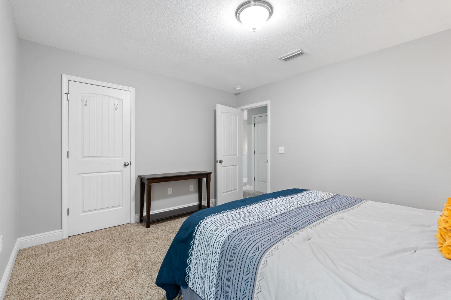 Mosaic Oaks - Residential