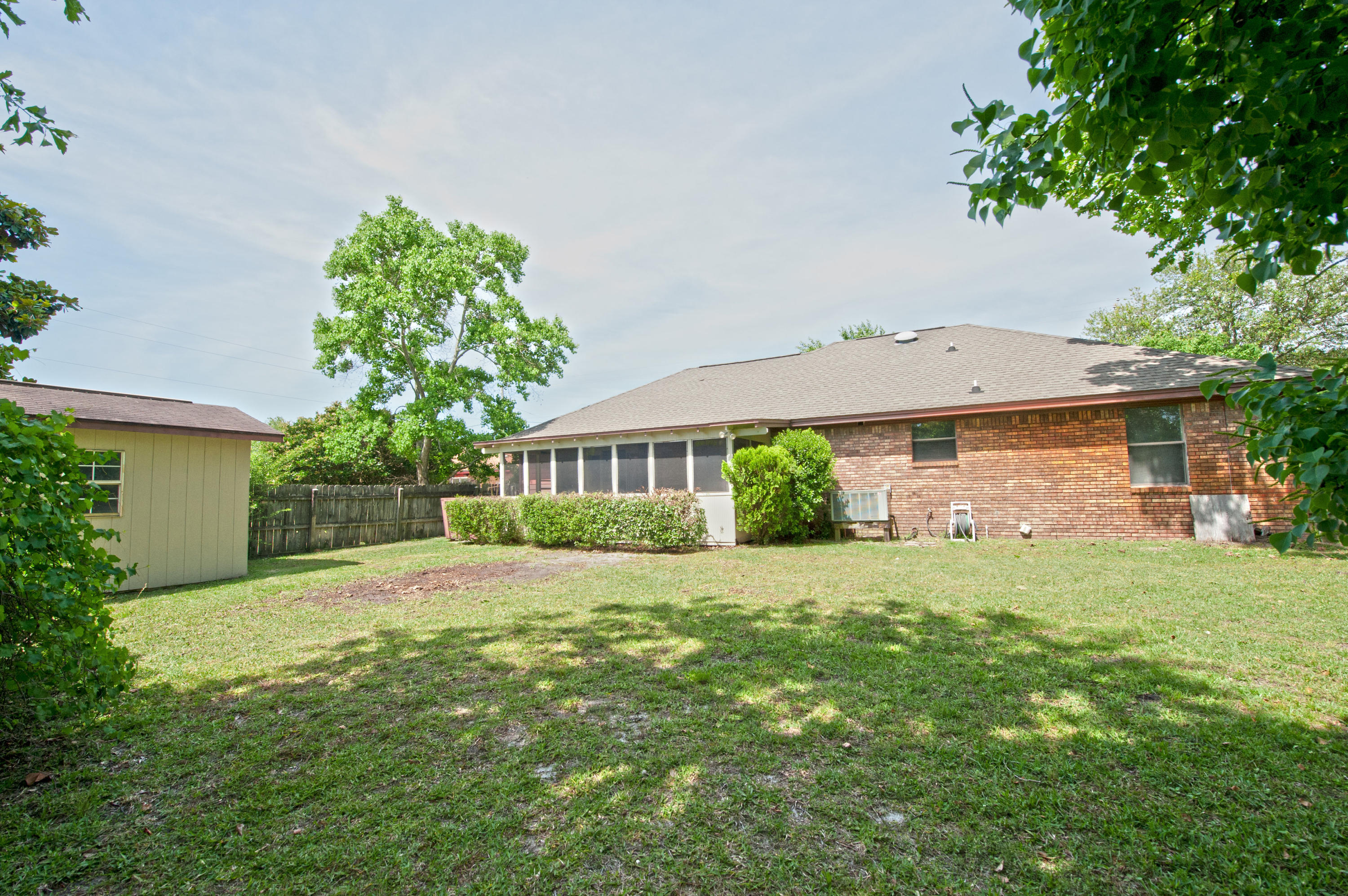 WYNNEHAVEN BEACH ESTATES - Residential