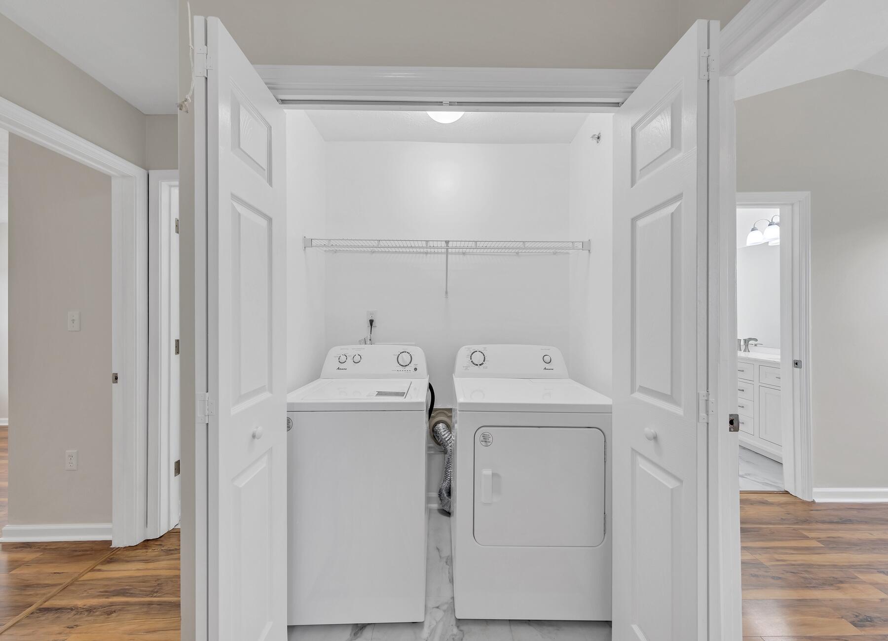 ROLLING PINES - Residential