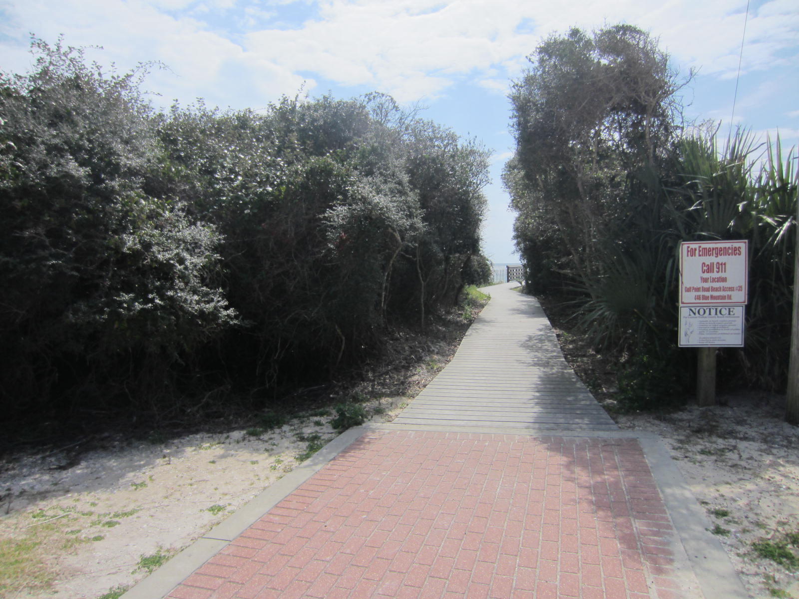 BLUE MOUNTAIN BEACH - Land