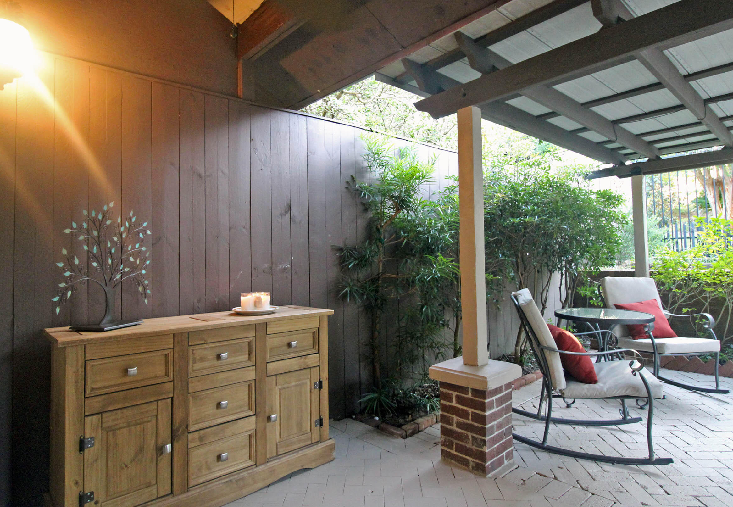 LAKE WAY VILLAS 1 - Residential