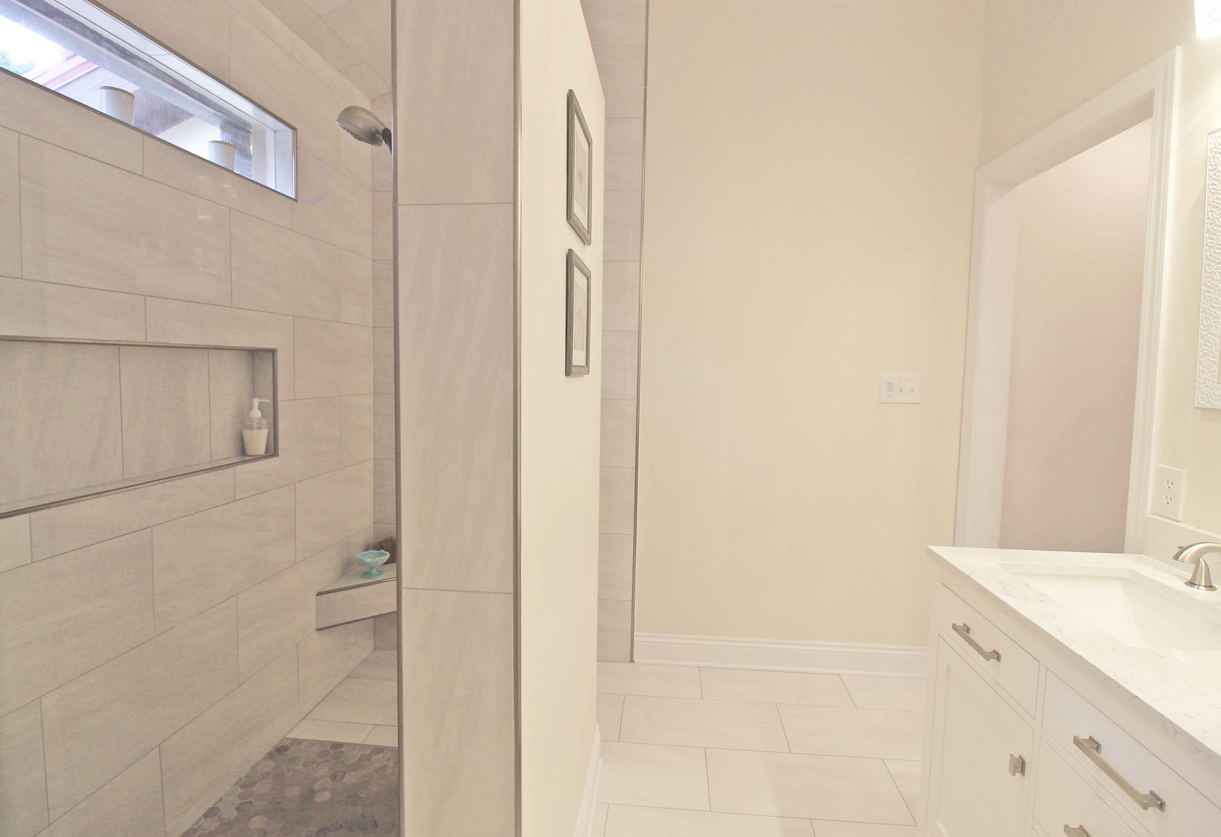 LAKE WAY VILLAS 1 - Residential