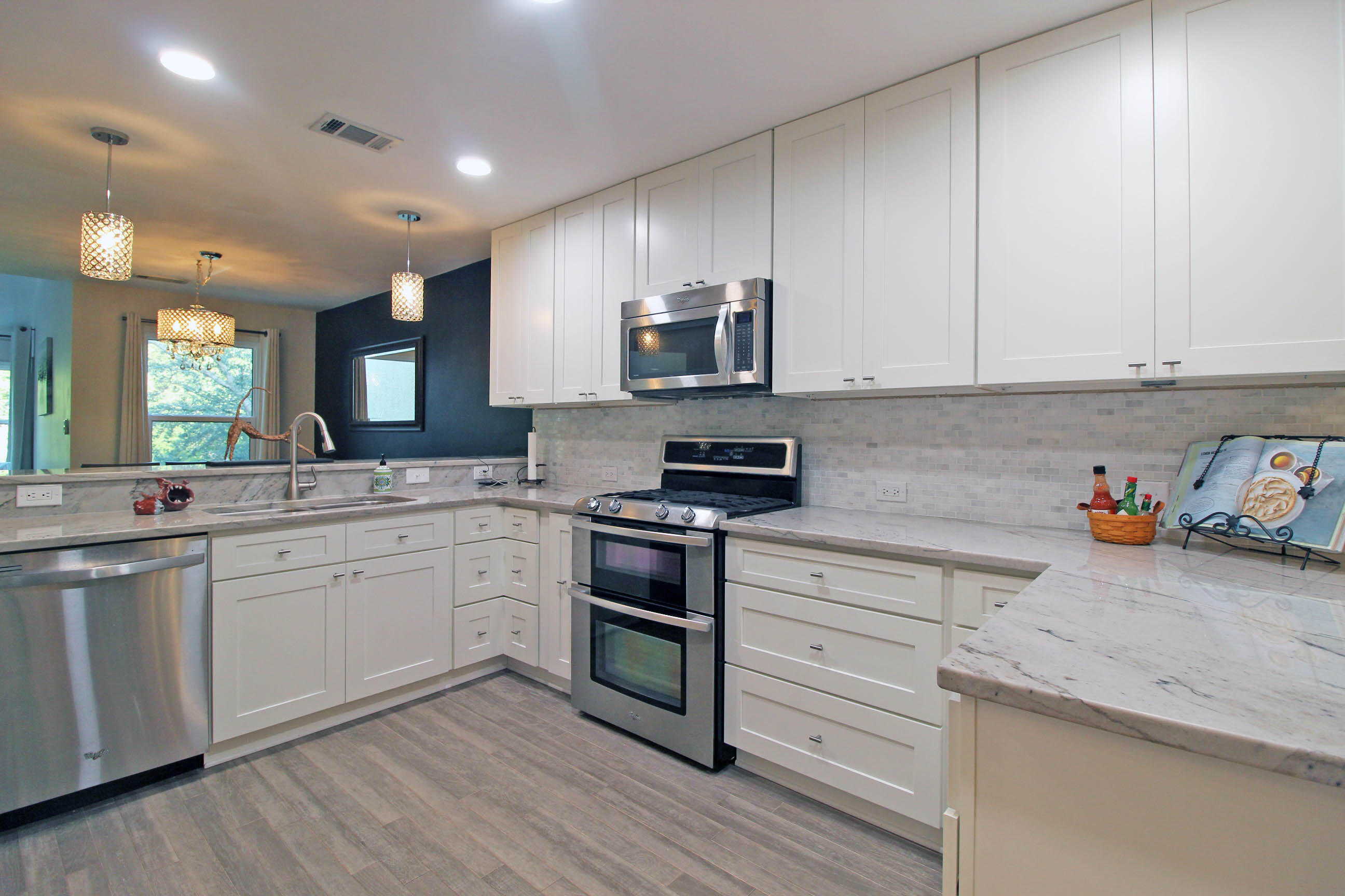 LAKE WAY VILLAS 1 - Residential