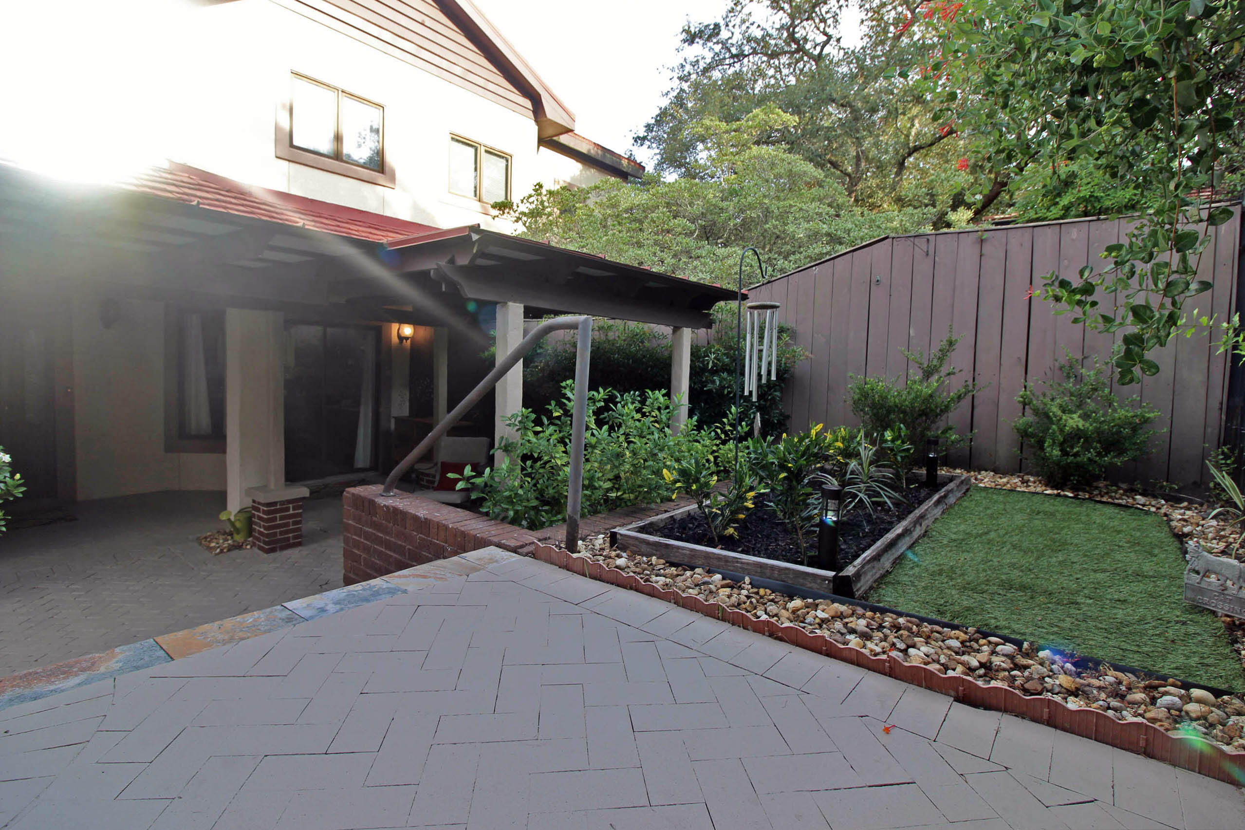 LAKE WAY VILLAS 1 - Residential