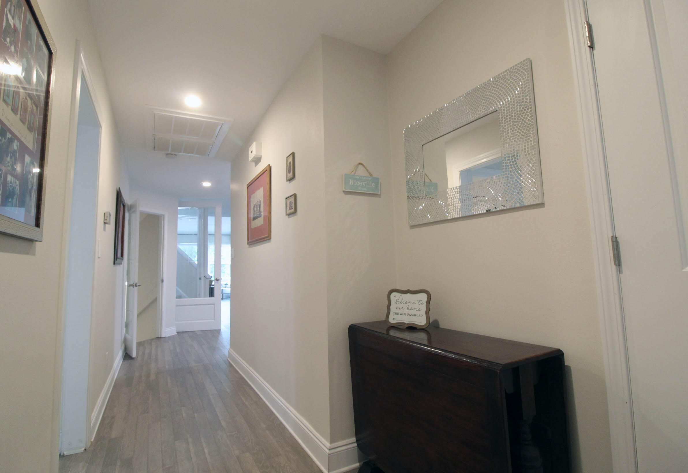 LAKE WAY VILLAS 1 - Residential