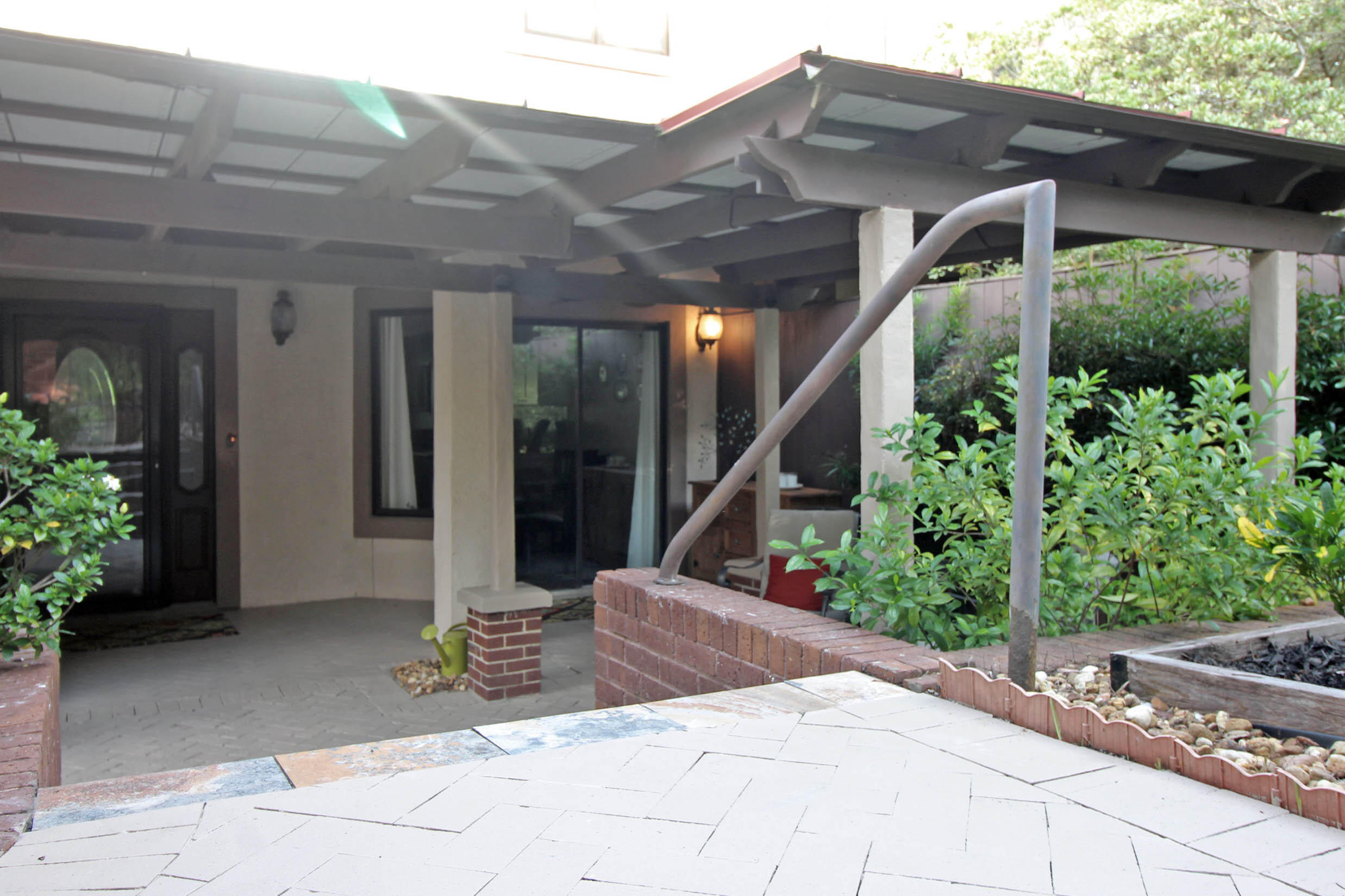 LAKE WAY VILLAS 1 - Residential