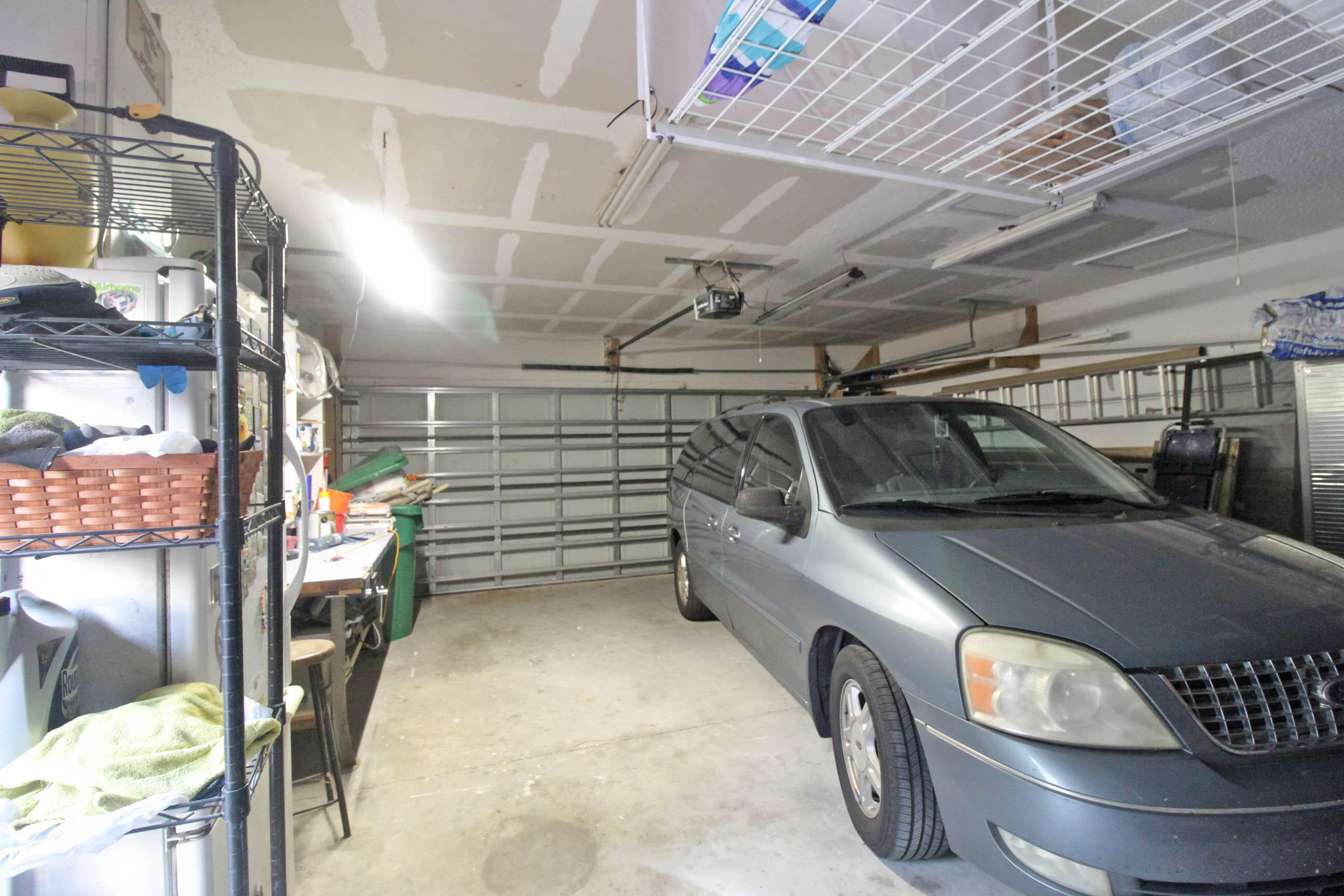 LAKE WAY VILLAS 1 - Residential