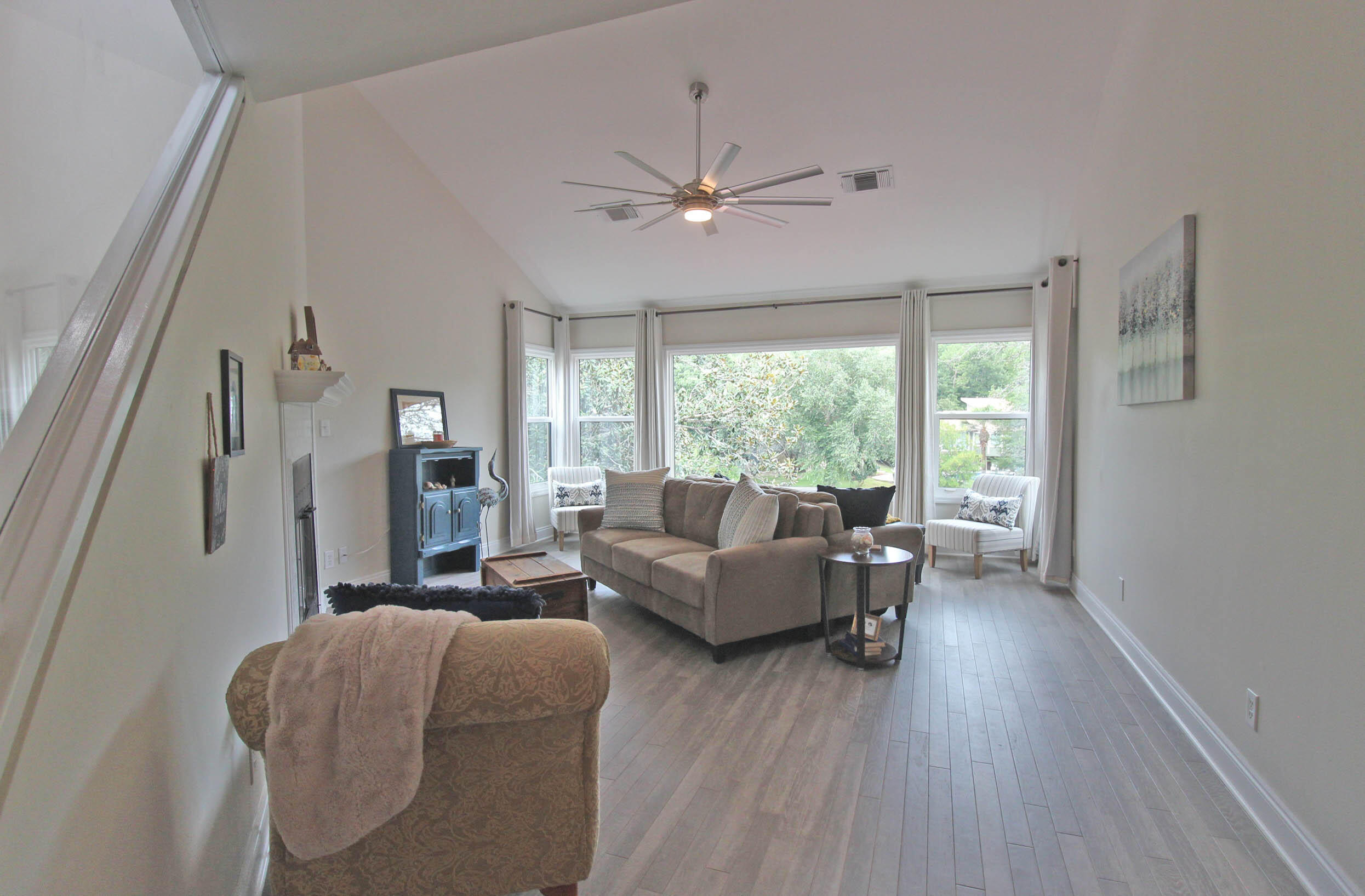 LAKE WAY VILLAS 1 - Residential