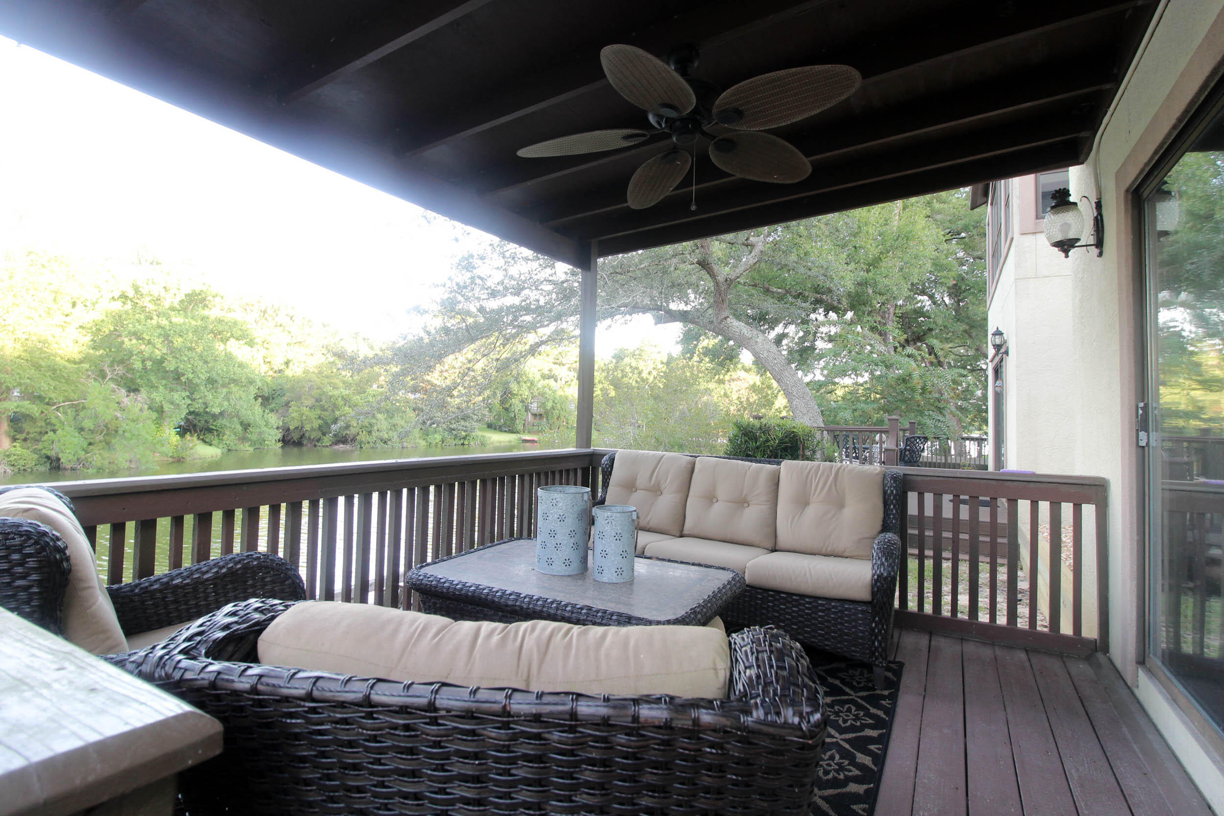 LAKE WAY VILLAS 1 - Residential