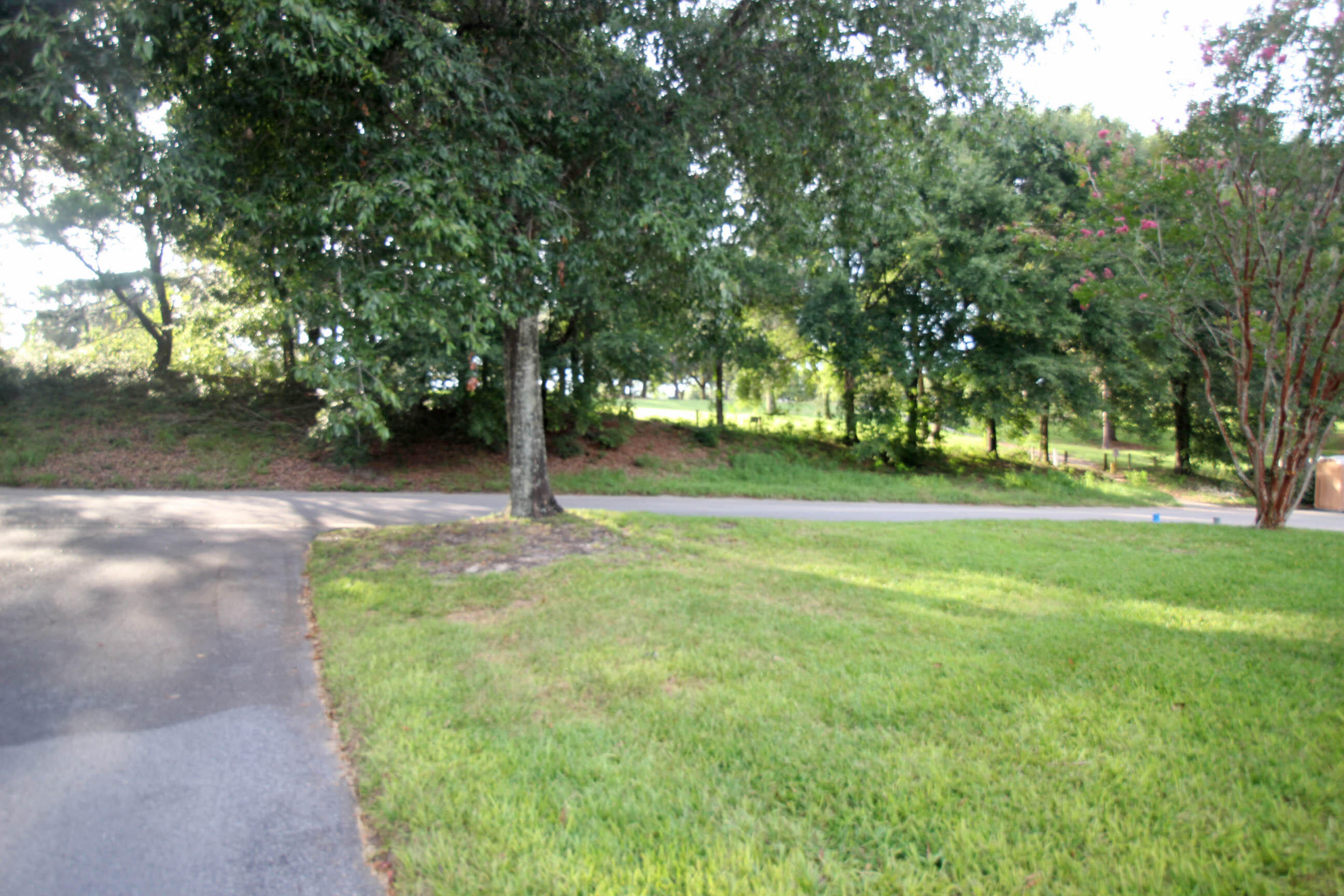 LAKE WAY VILLAS 1 - Residential