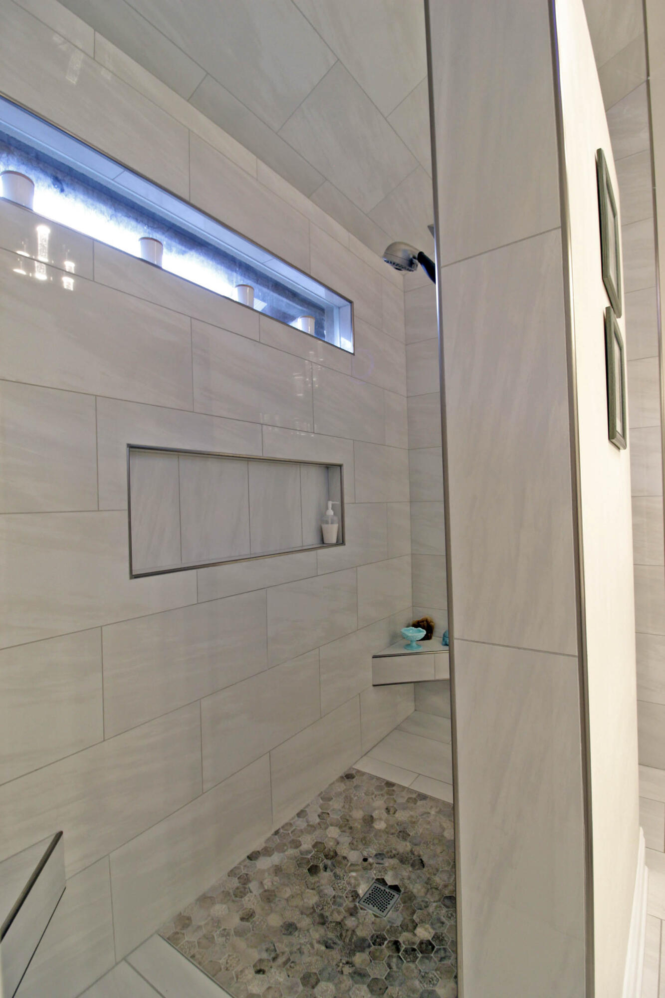 LAKE WAY VILLAS 1 - Residential