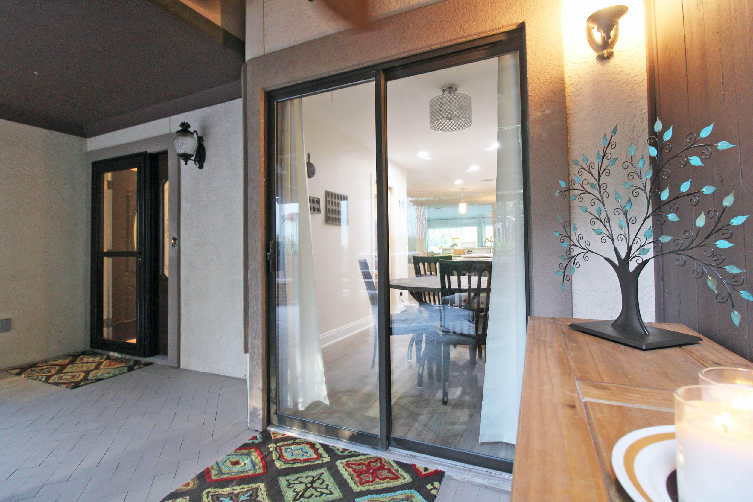 LAKE WAY VILLAS 1 - Residential