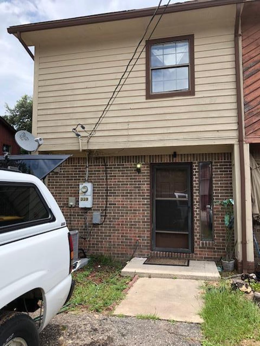 Woodham Ct is a residential townhome community with a mix of multifamily and single-family homes surrounding. This unit was recently re-painted. Nice value-add opportunity for any investor. This townhome needs some work. Rented for $900.00 in its current condition. Could be a perfect turn-key opportunity as well with new flooring and some minor def. maintenance repairs at $1,100.00/Month.