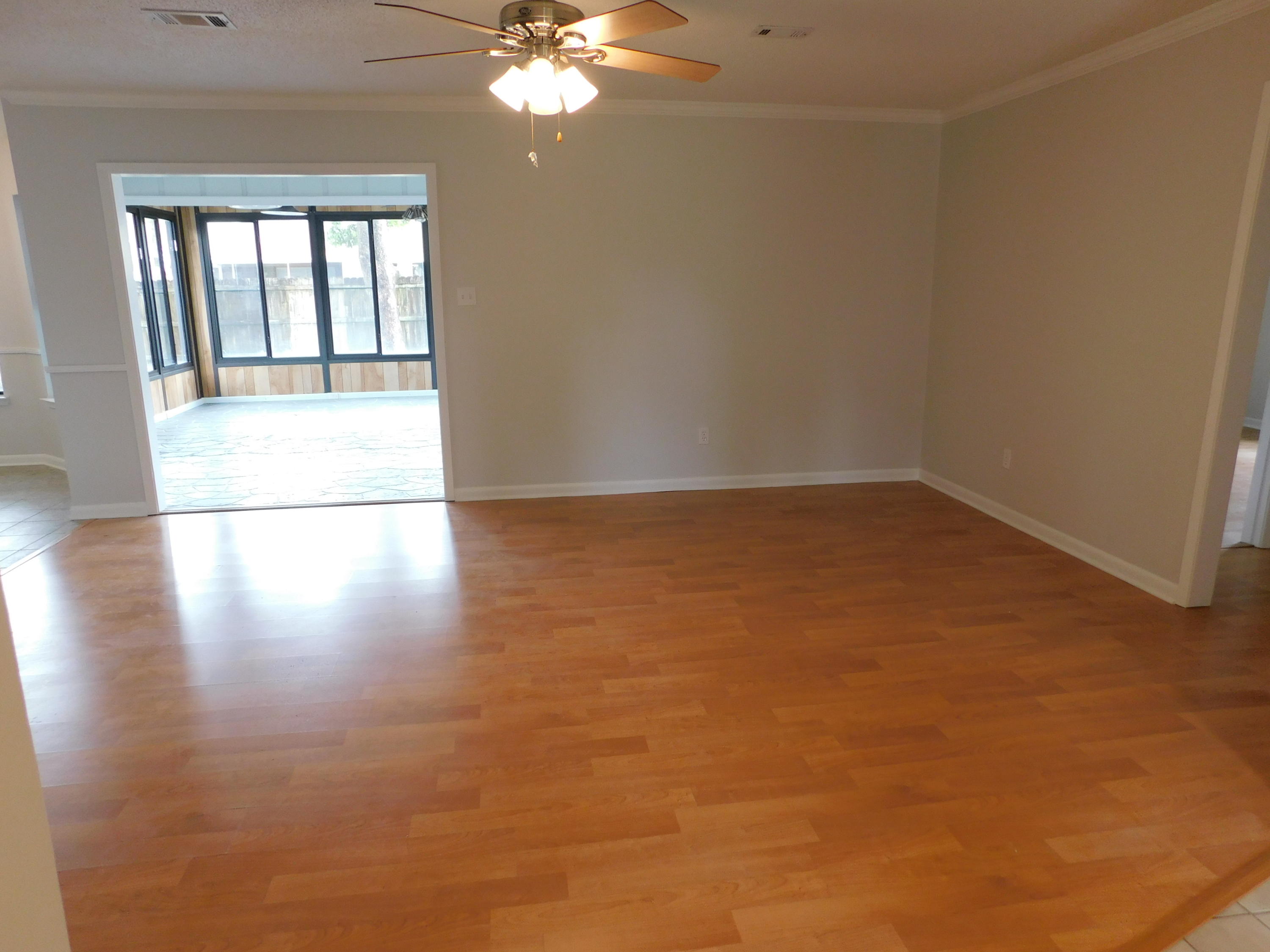 CHATEAU PRES DE LA MER - Residential