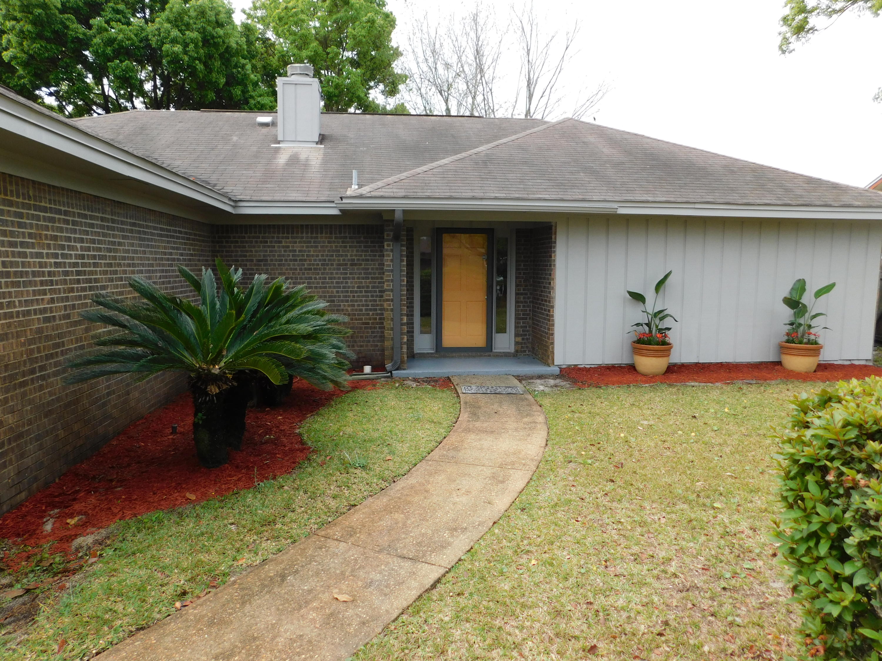 CHATEAU PRES DE LA MER - Residential