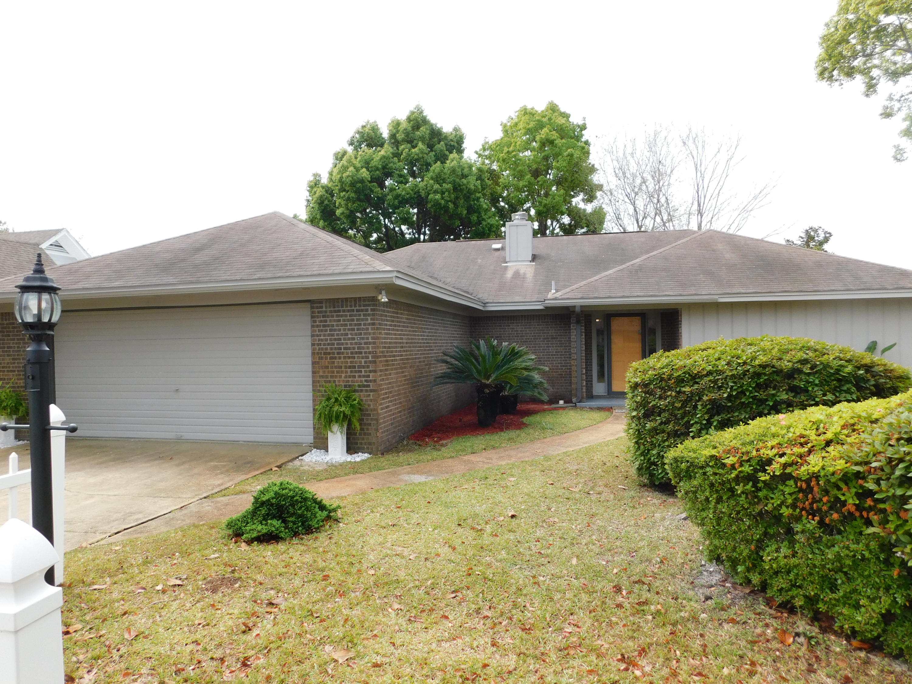 CHATEAU PRES DE LA MER - Residential