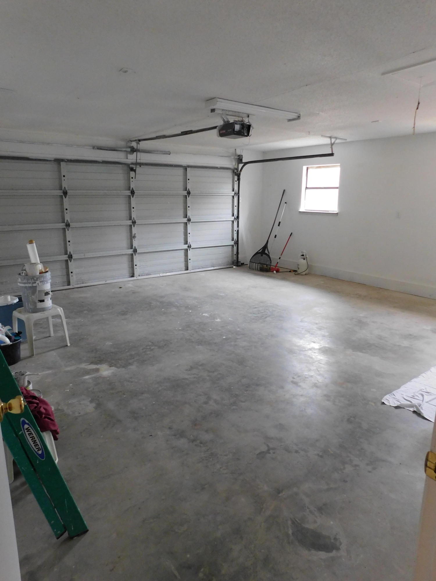 CHATEAU PRES DE LA MER - Residential