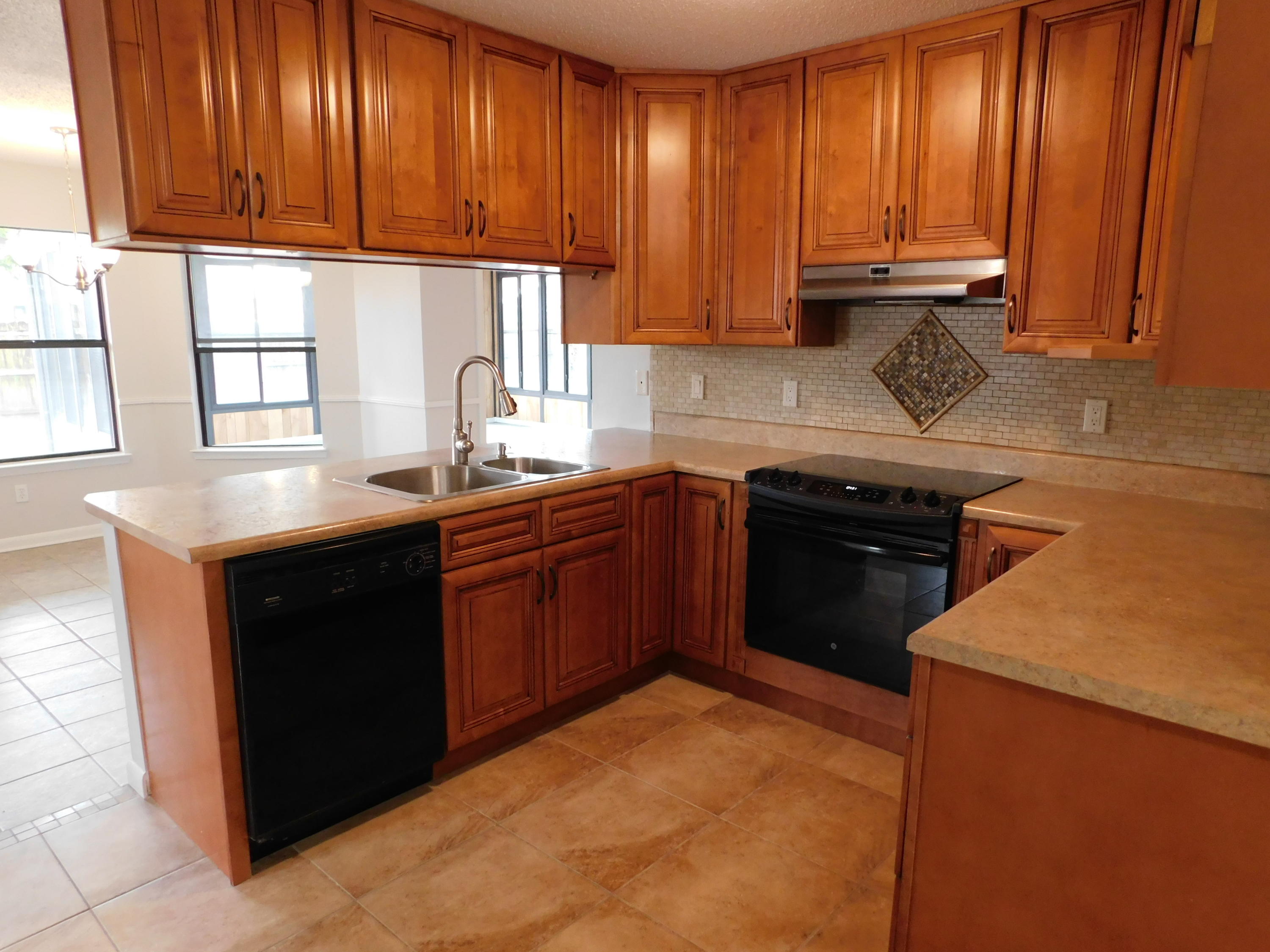 CHATEAU PRES DE LA MER - Residential