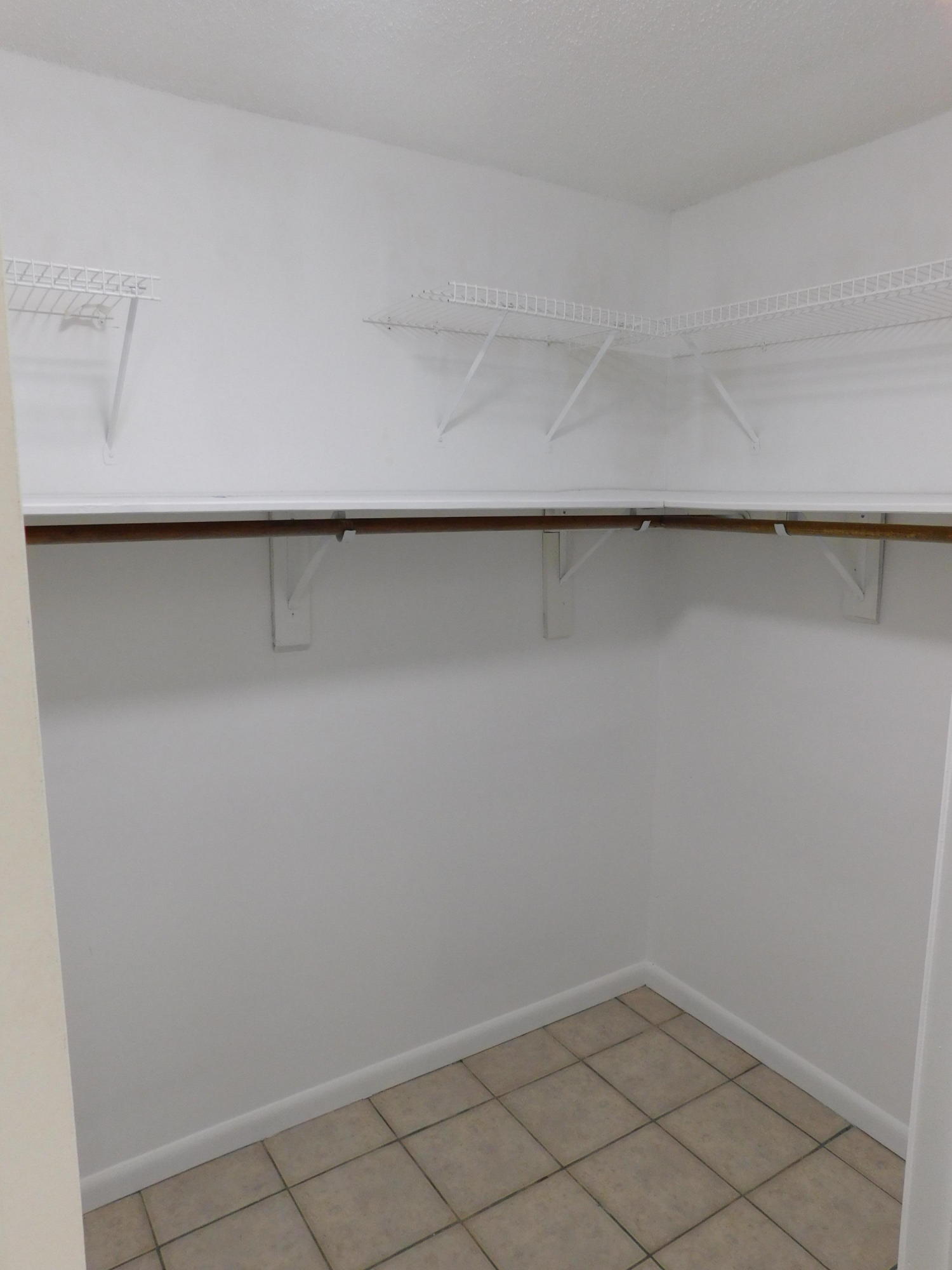 CHATEAU PRES DE LA MER - Residential