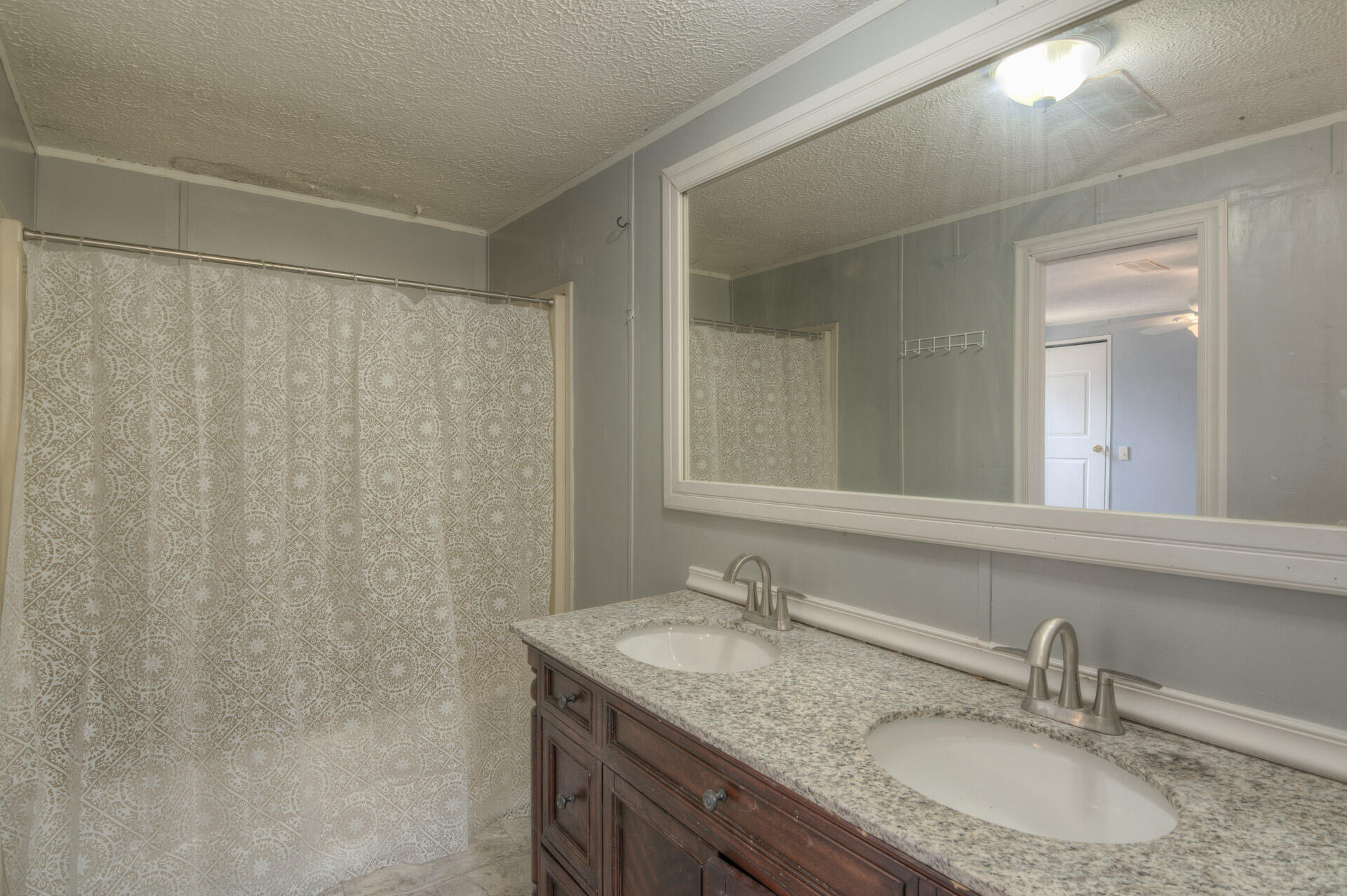 BARBAROSA TERRITORY - Residential