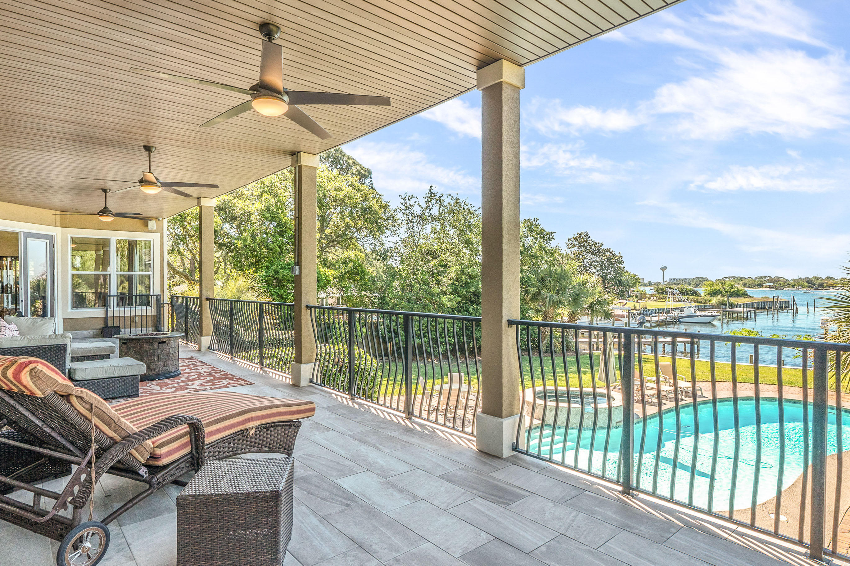 SOUNDSIDE S/D - Residential