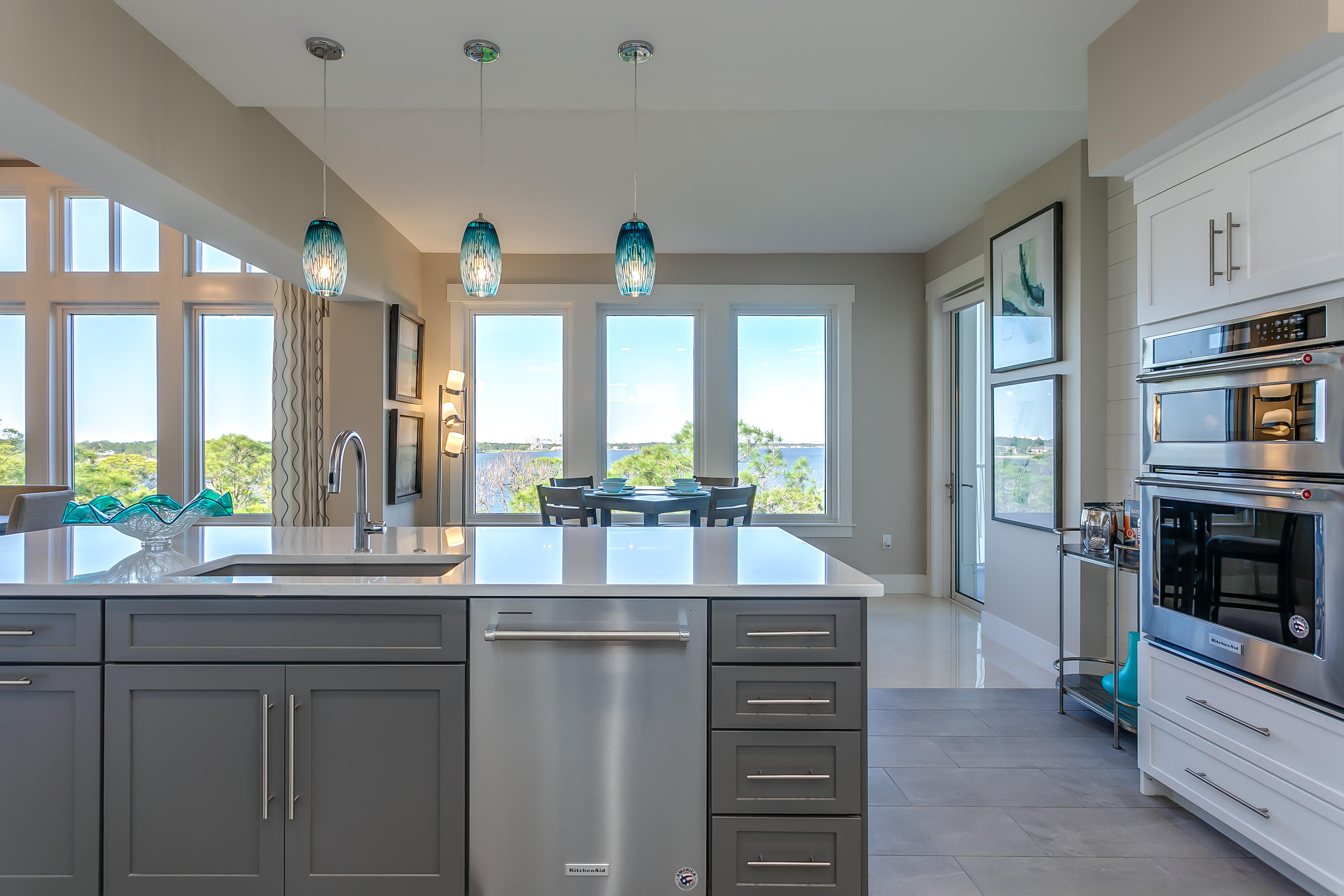 BAHIA CONDO - Residential