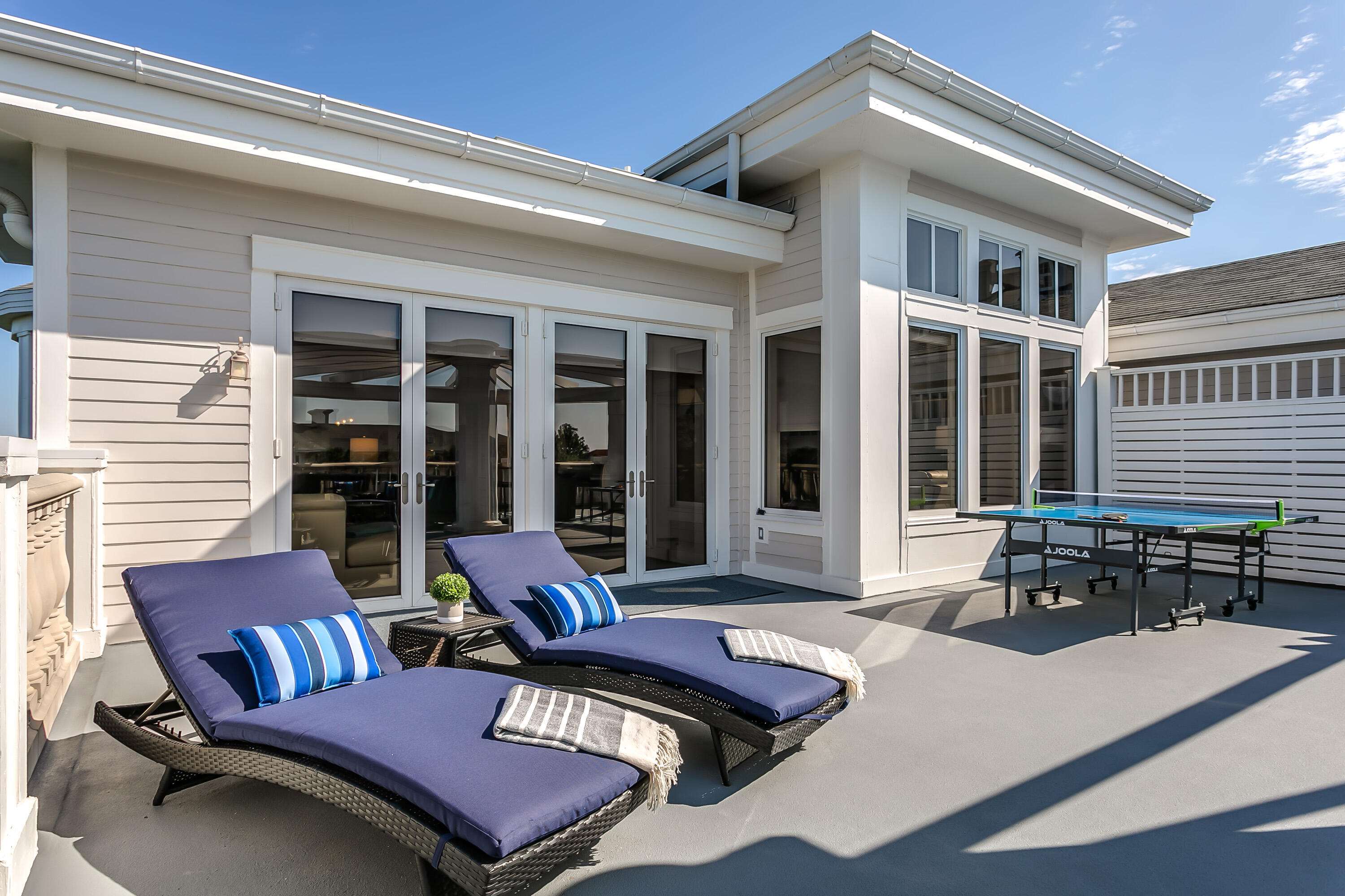BAHIA CONDO - Residential