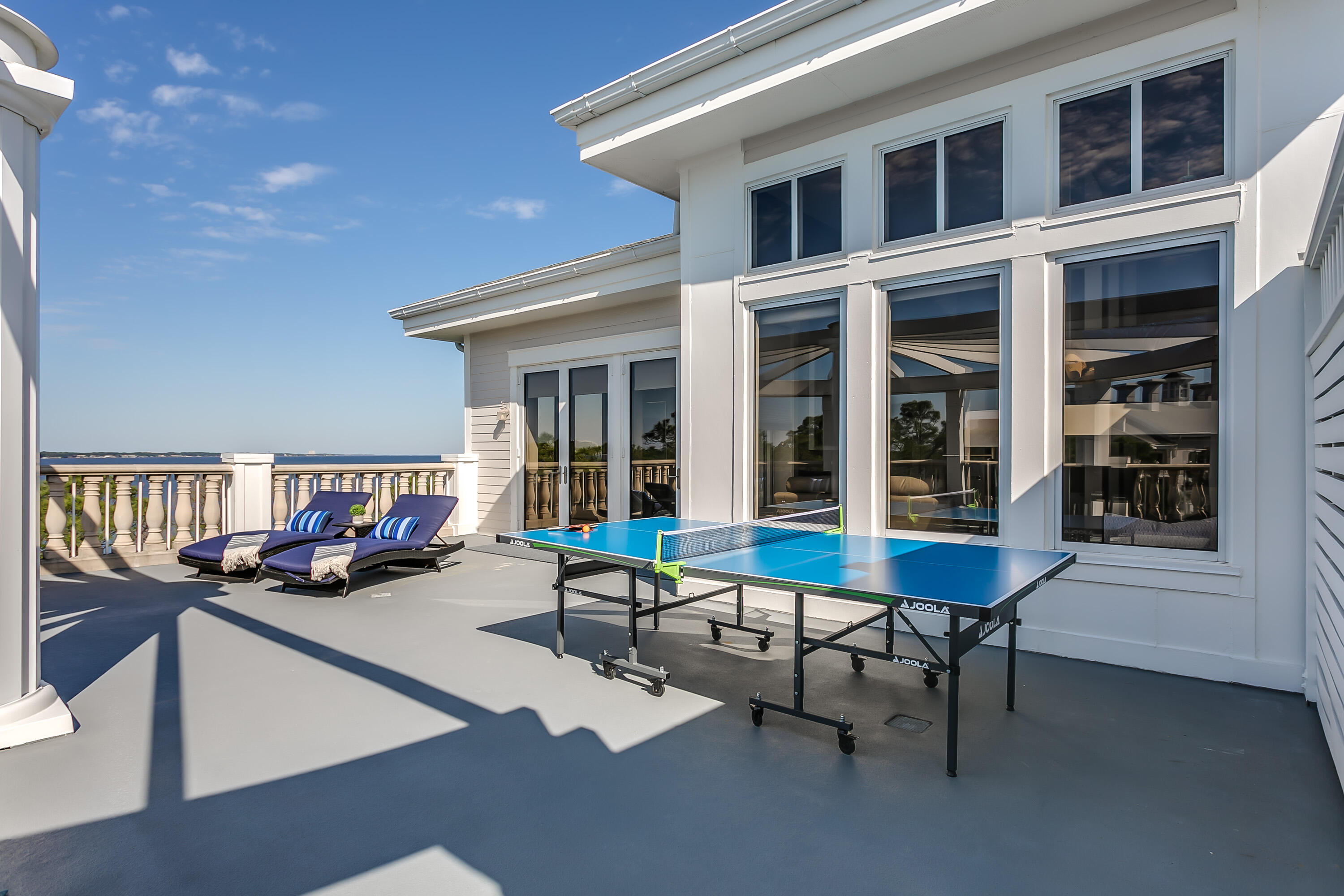 BAHIA CONDO - Residential